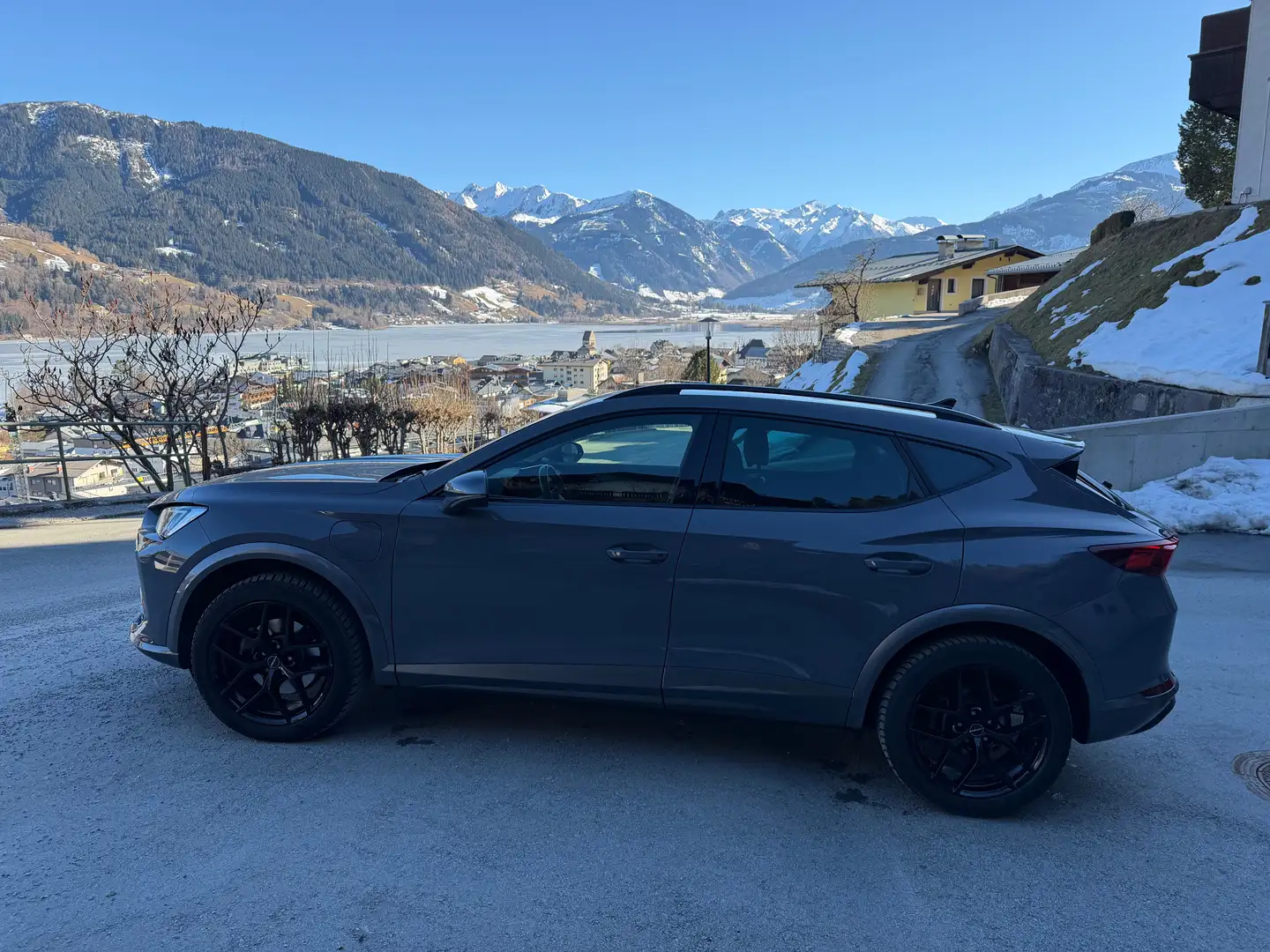 CUPRA Formentor Formentor 1,4 e-Hybrid 204 Cupra DSG Cupra, 8-Fach Grau - 2