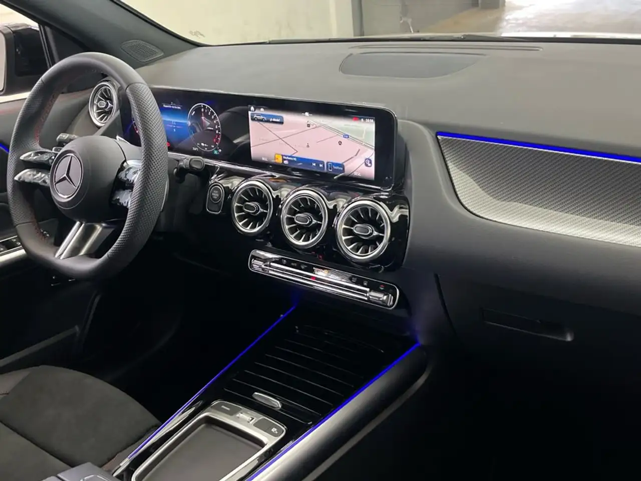 Mercedes-Benz GLA 2026 — фото 10