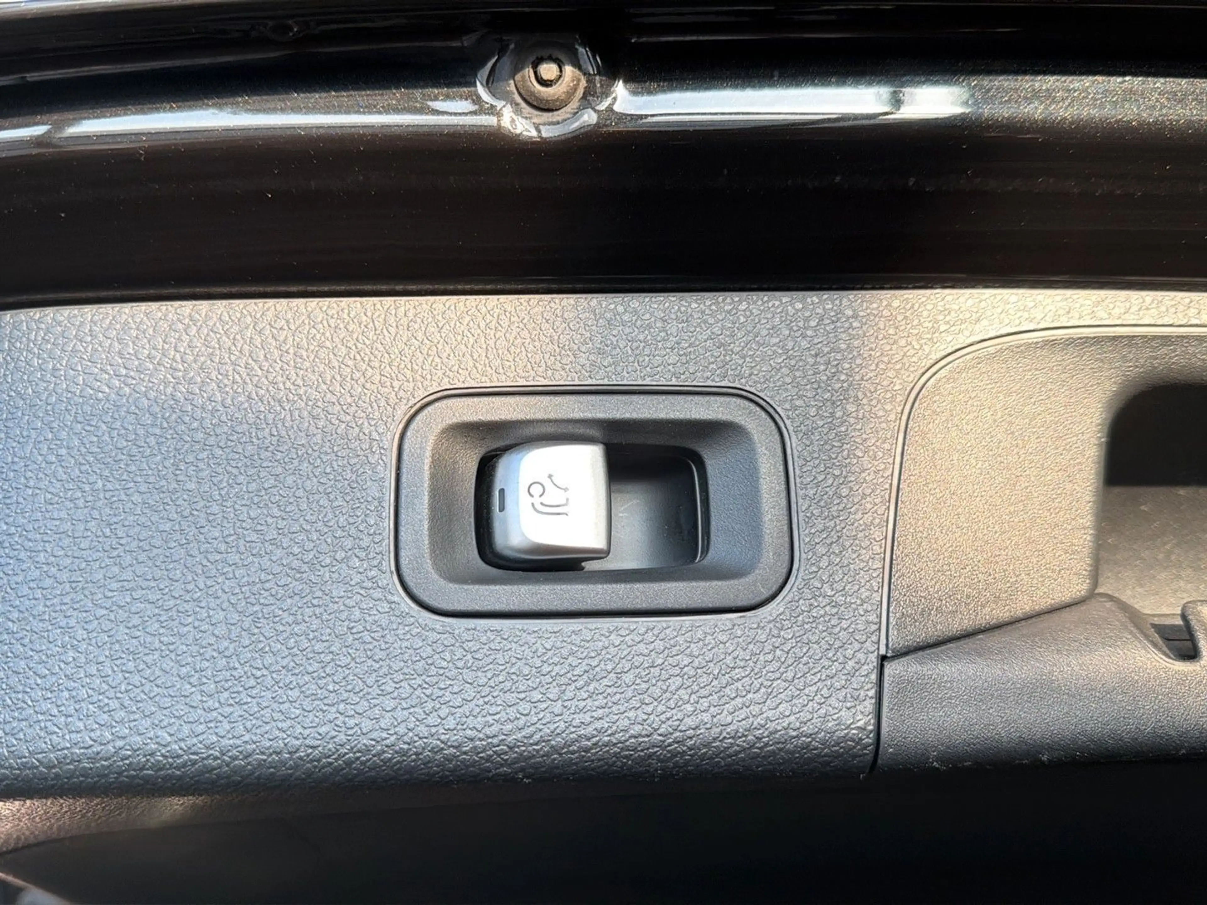 Mercedes-Benz GLC 350 d 4Matic Exclusive*AHK*LED*Kamera*Pano* — photo 10