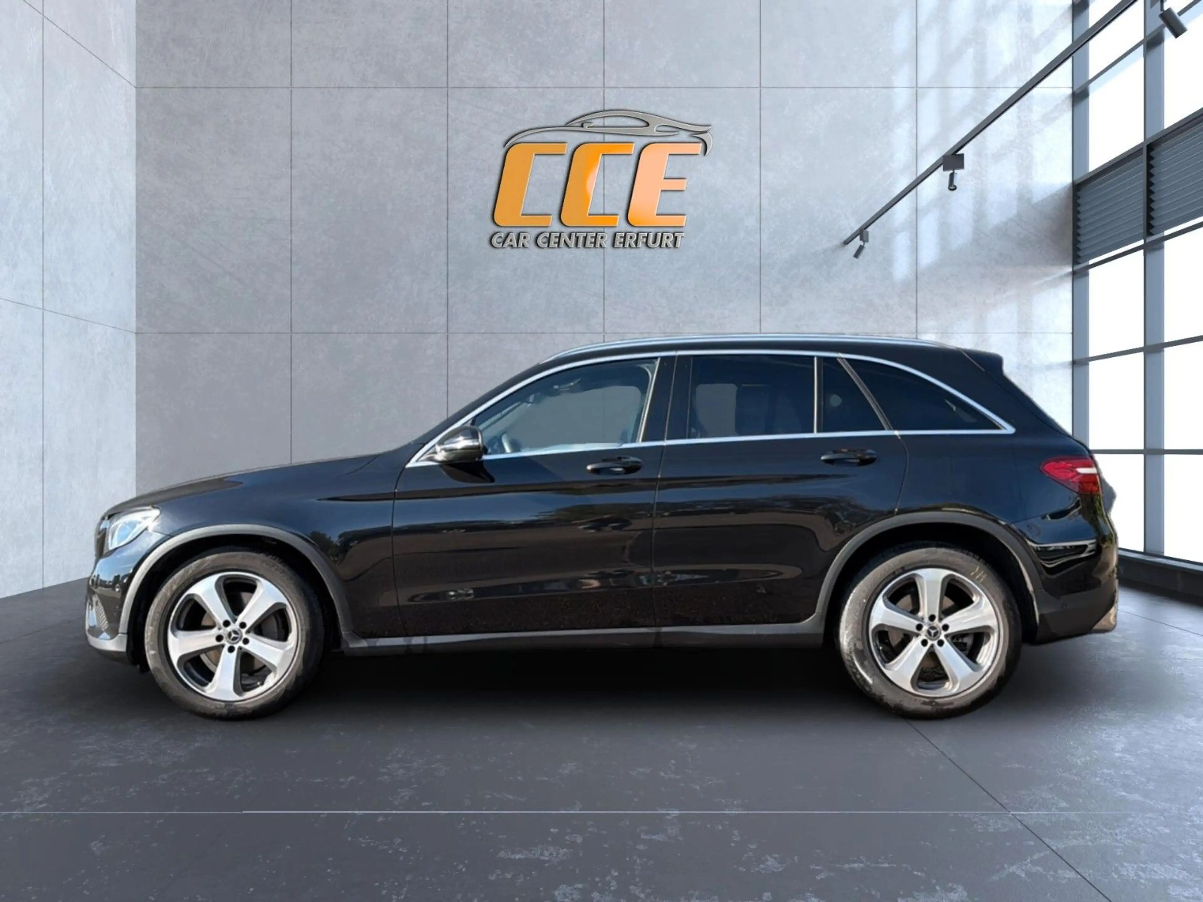Mercedes-Benz GLC 350 d 4Matic Exclusive*AHK*LED*Kamera*Pano* — photo 4