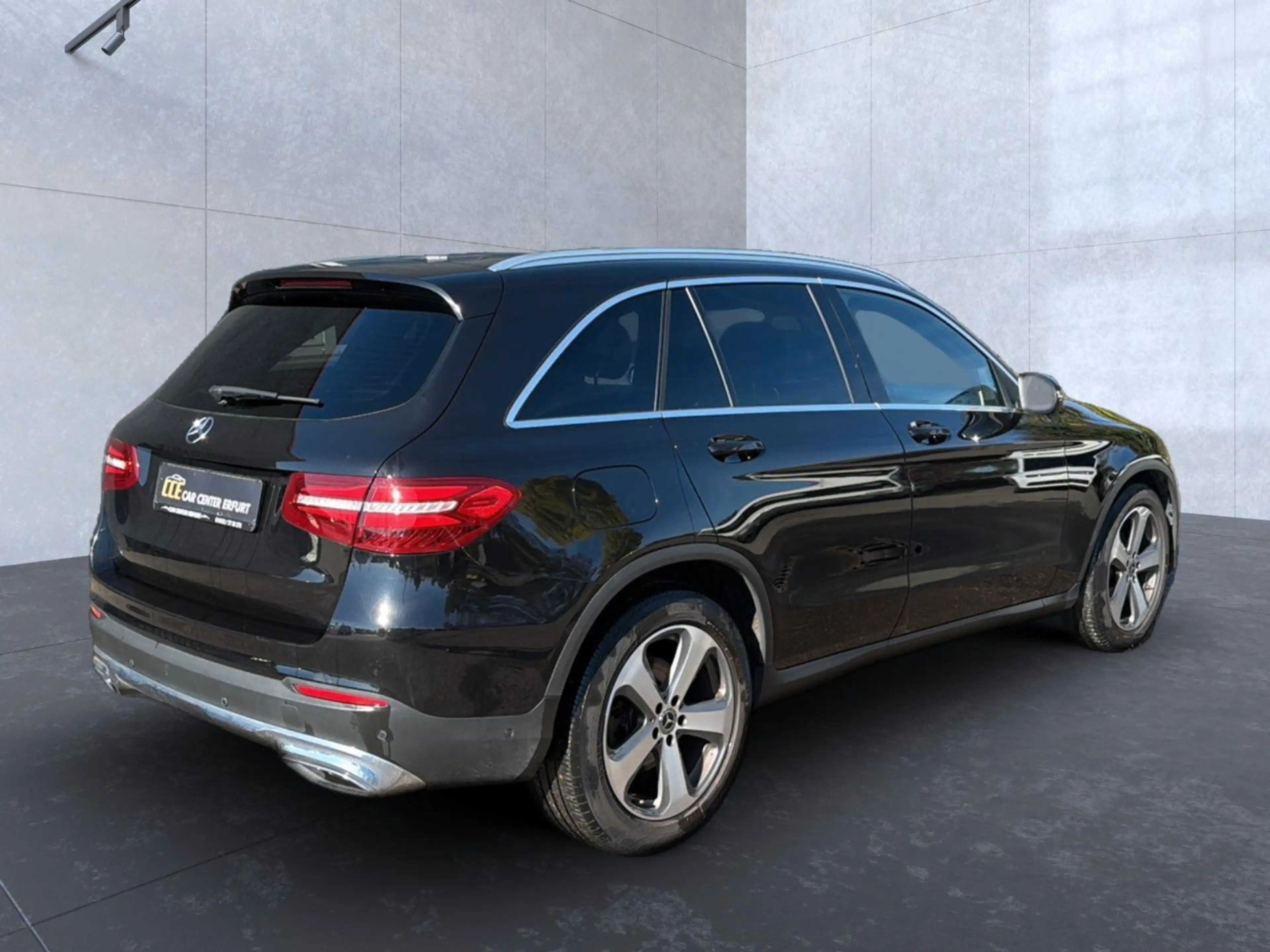 Mercedes-Benz GLC 350 d 4Matic Exclusive*AHK*LED*Kamera*Pano* — photo 7