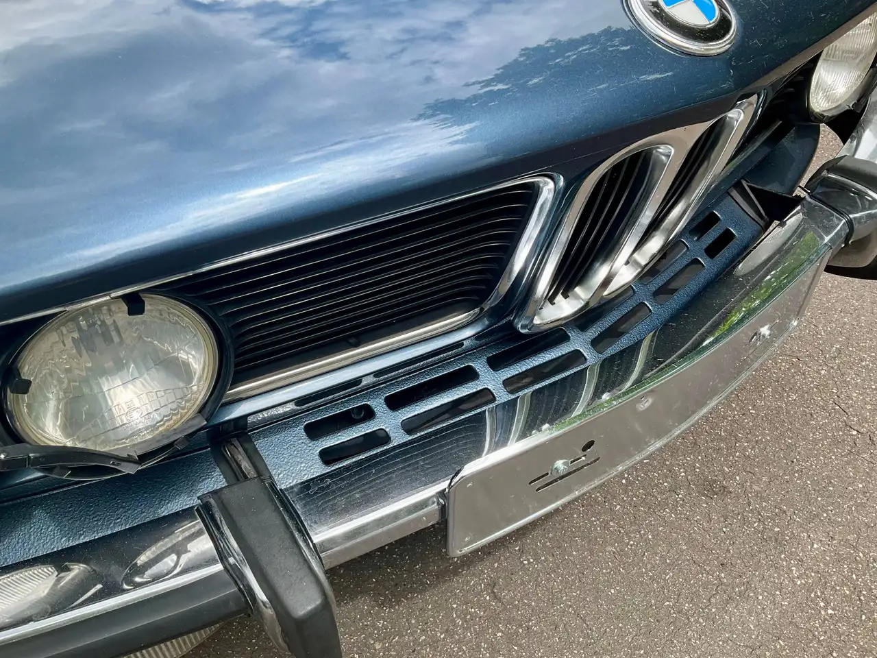 BMW 3,3 Li (E3) – das Paradeschiff der BMW Oberklasse manual + sunroof from classic car collection, foto 11