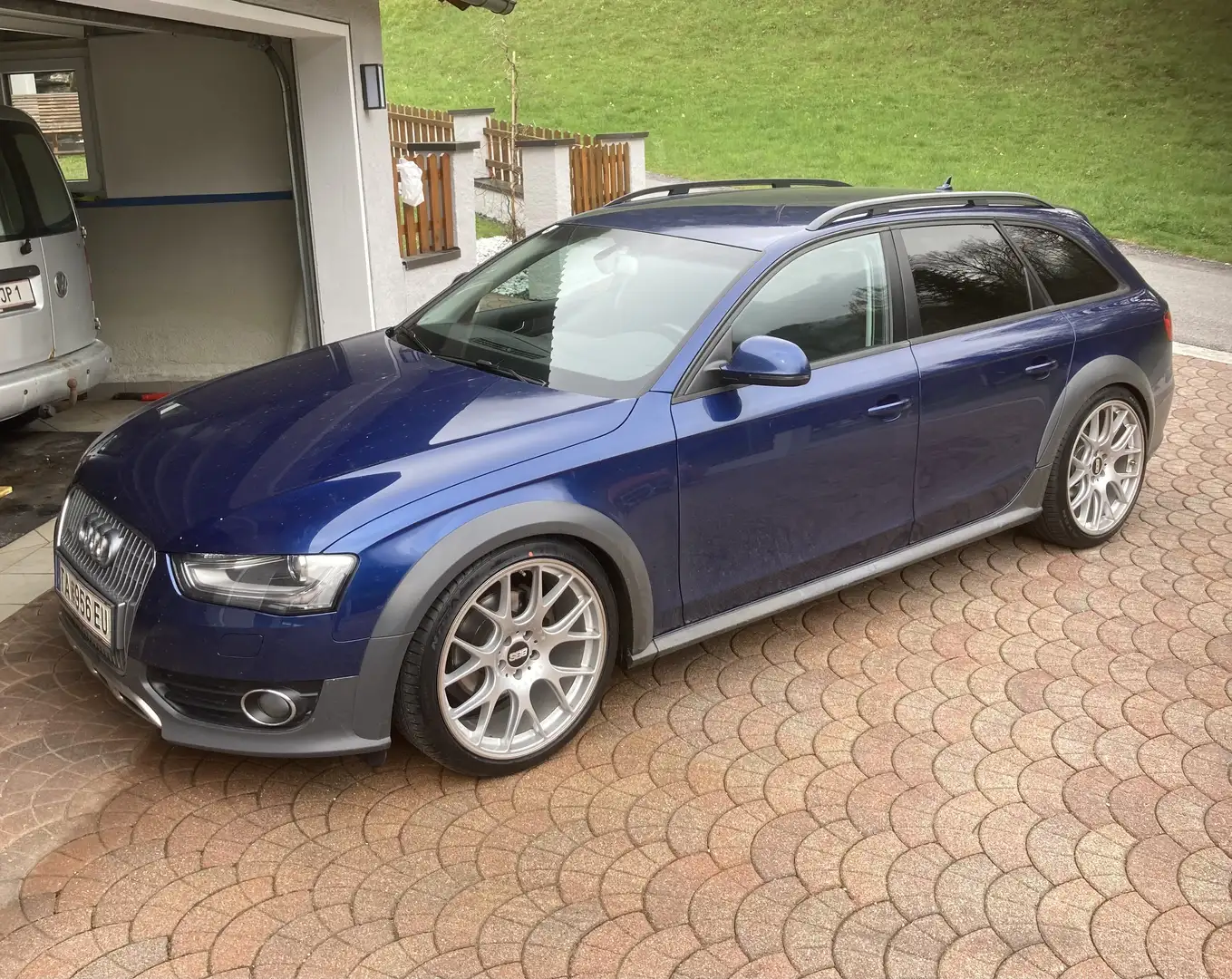 Audi A4 allroad 2,0 TDI quattro DPF - 1