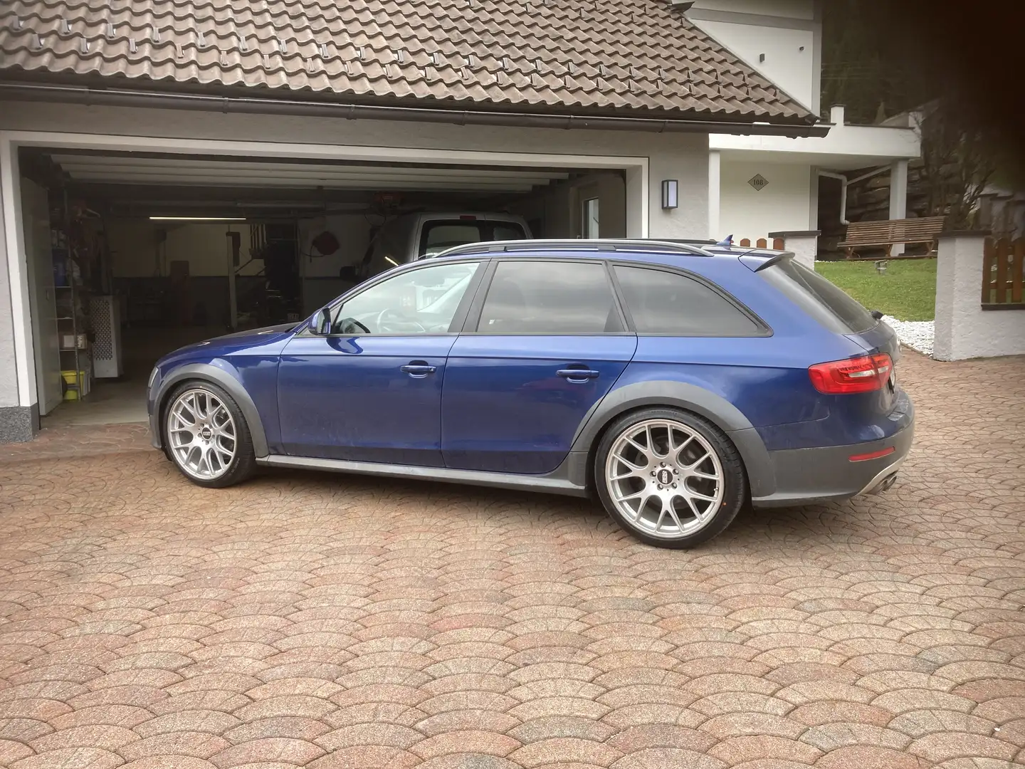 Audi A4 allroad 2,0 TDI quattro DPF - 2