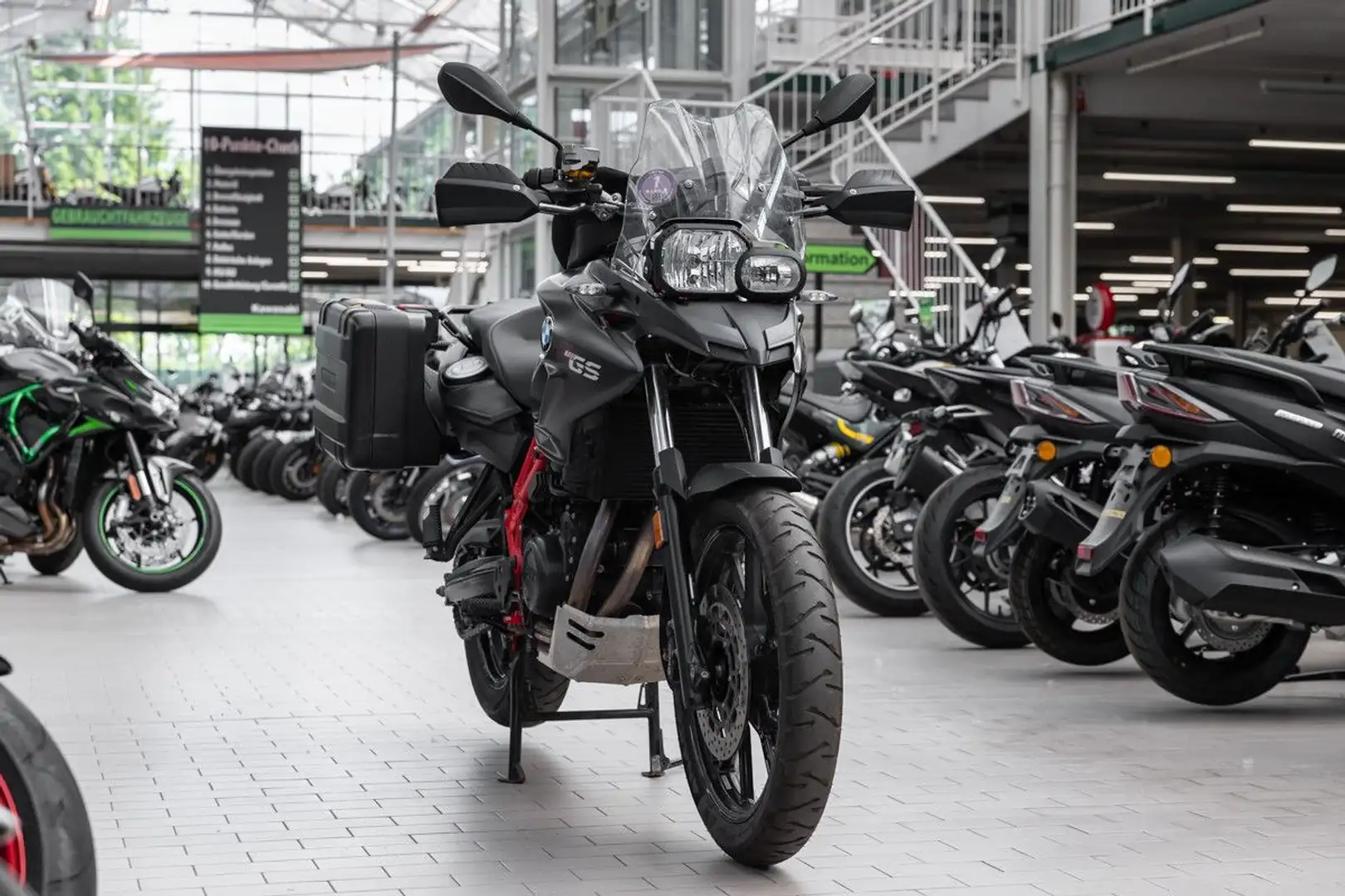 BMW F 700 GS 2.Hand, unfallfrei, ESA, Dynamik Paket Black - 2