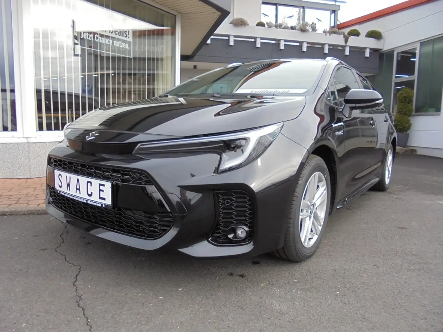Suzuki Swace Comfort+ CVT Hybrid Schwarz - 2