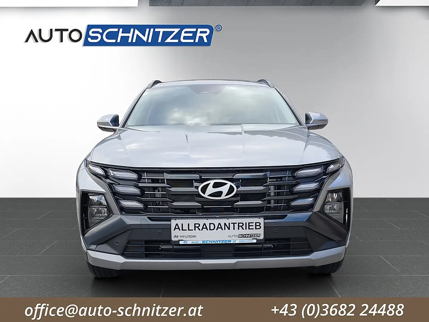 Hyundai TUCSON Tucson 1,6 T-GDI HEV 4WD Jubilé Aut. Silber - 2