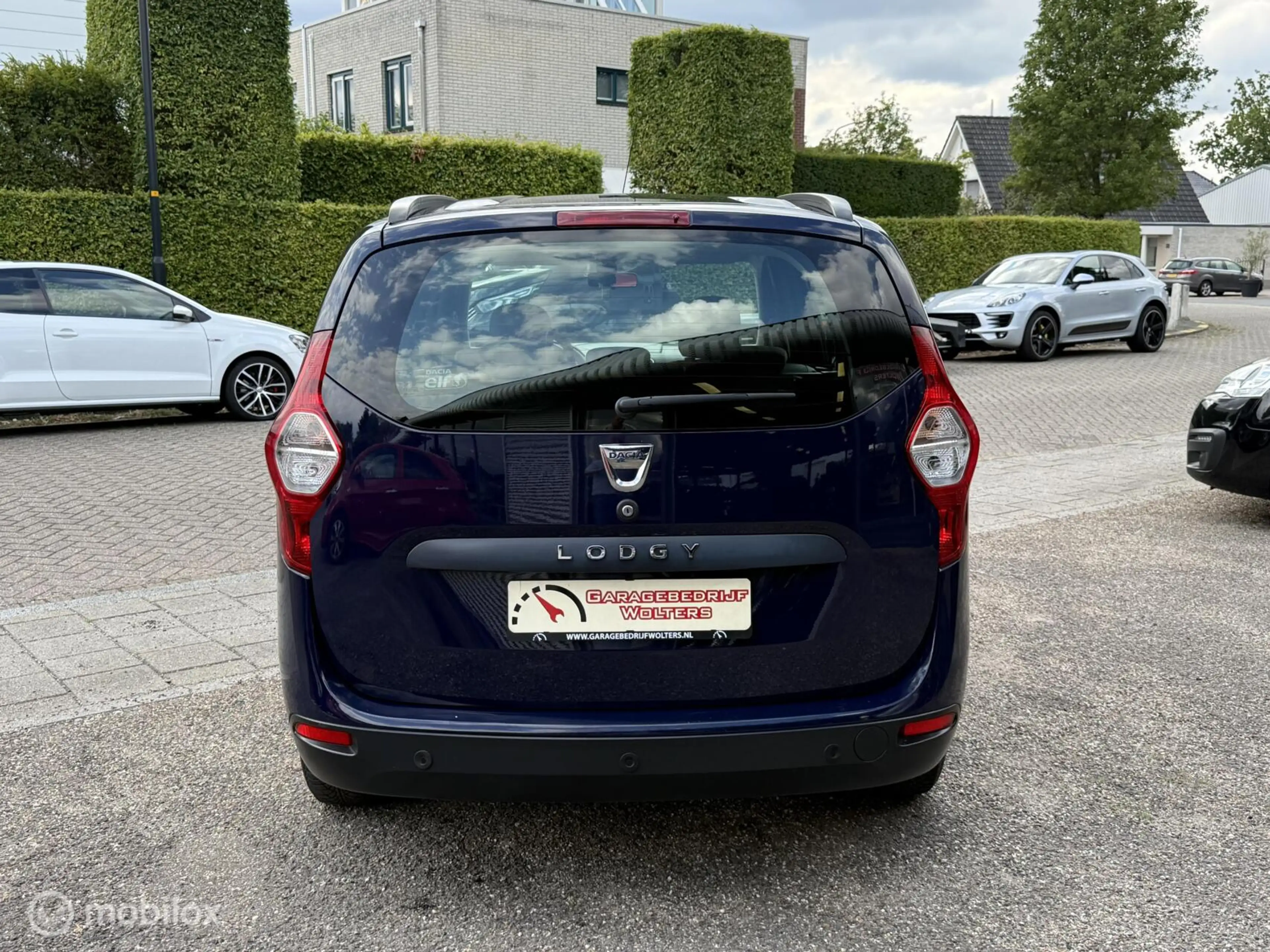 Dacia Lodgy 1.2 TCe Ambiance 5p. AIRCO PARKEERSENS. MISTLAMP — photo 4