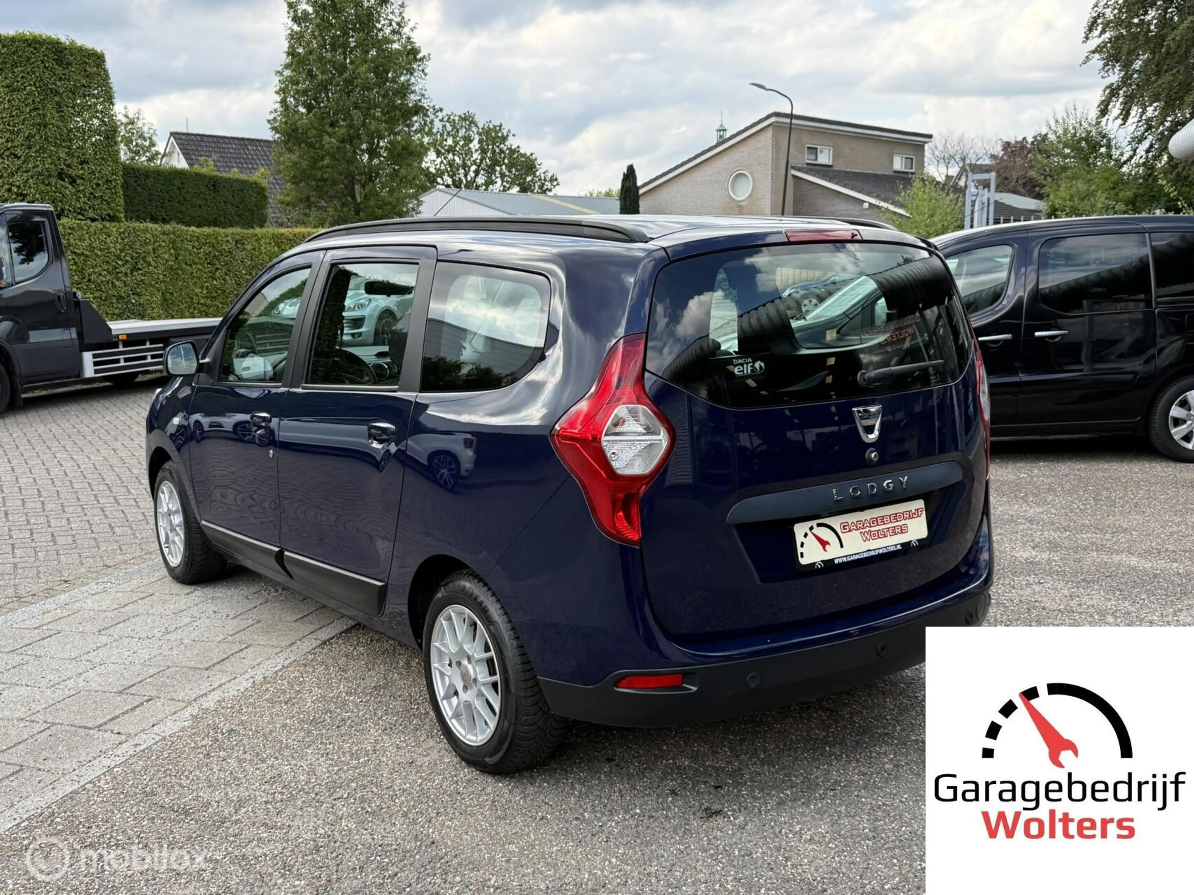 Dacia Lodgy 1.2 TCe Ambiance 5p. AIRCO PARKEERSENS. MISTLAMP — photo 3