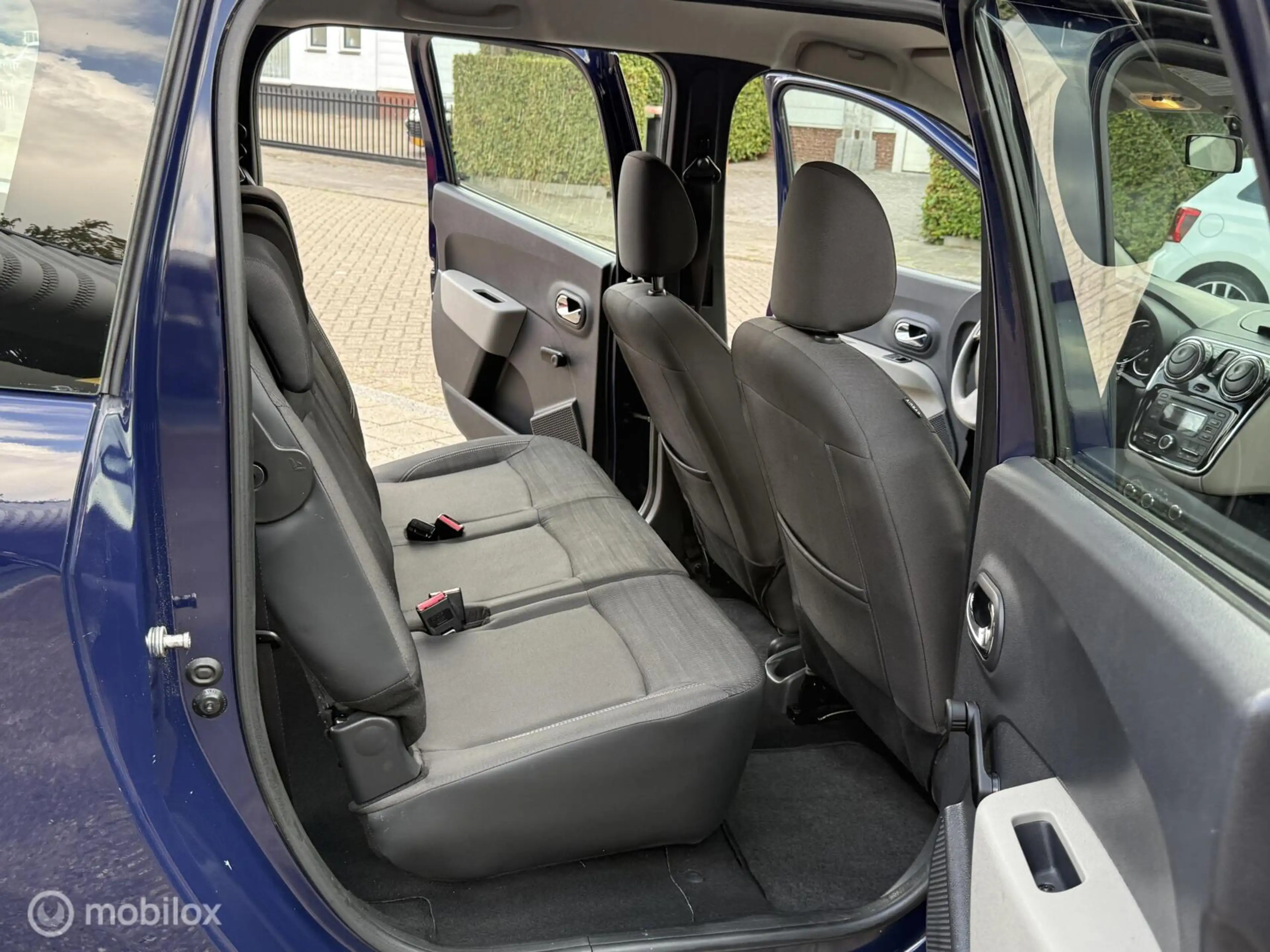 Dacia Lodgy 1.2 TCe Ambiance 5p. AIRCO PARKEERSENS. MISTLAMP — photo 12