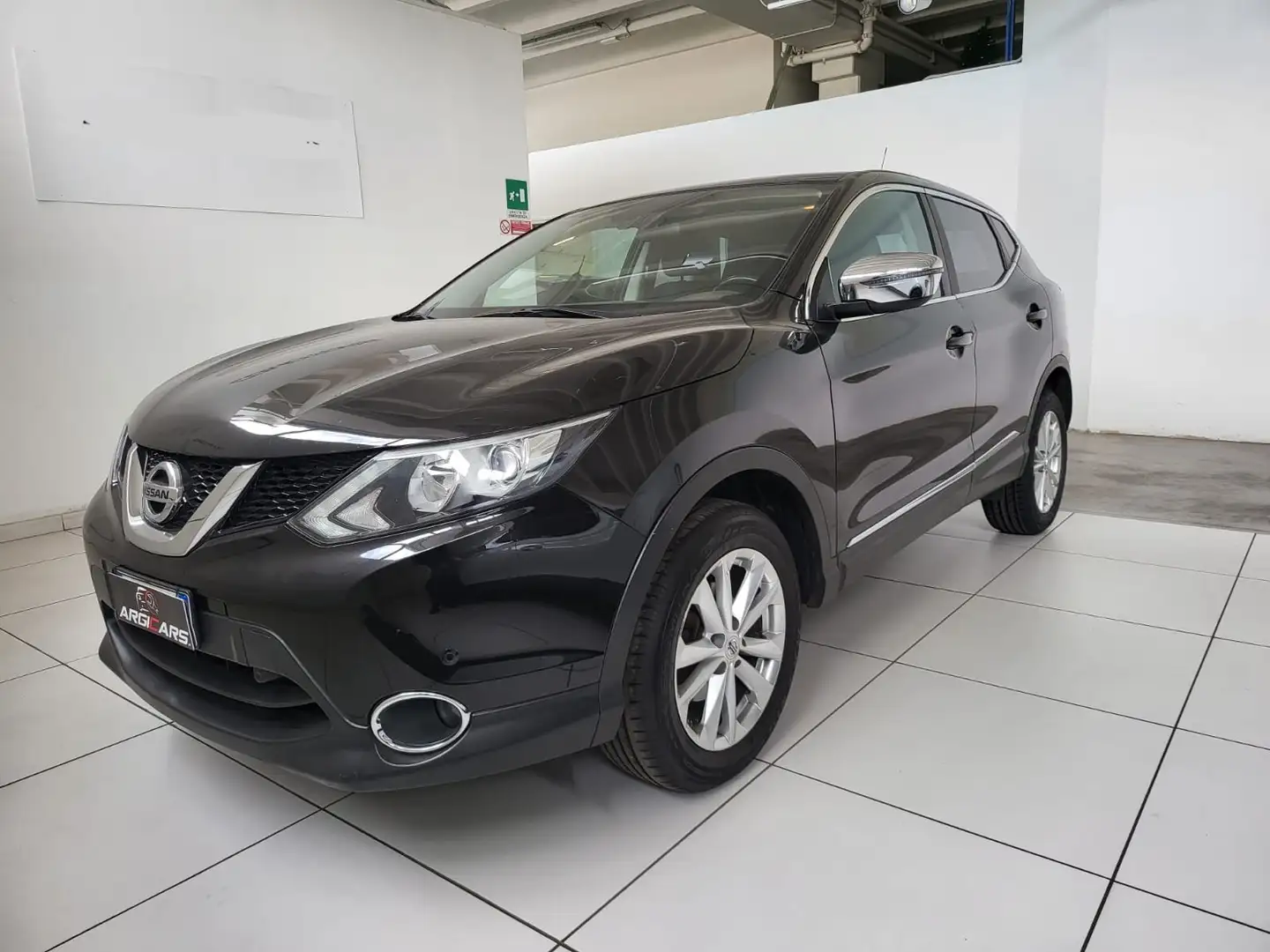 Nissan Qashqai Qashqai 1.2 dig-t Visia 115cv Negro - 1