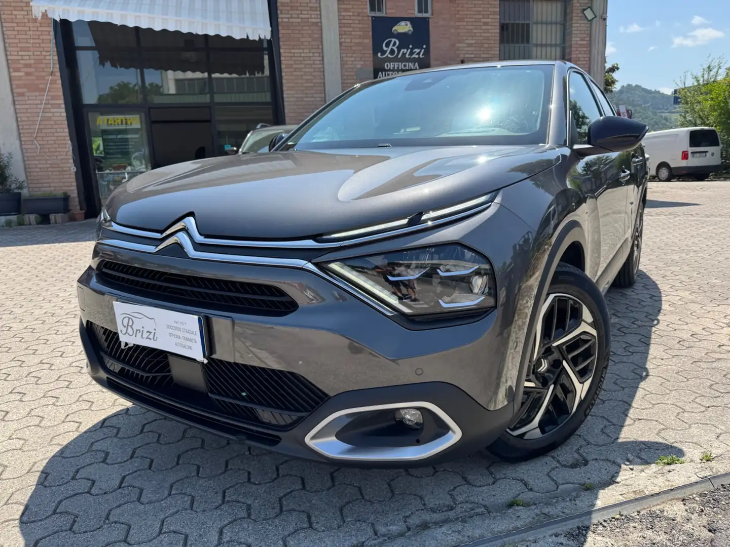Citroen C4 X BlueHDI 130 S&S EAT8 Max Grijs - 1
