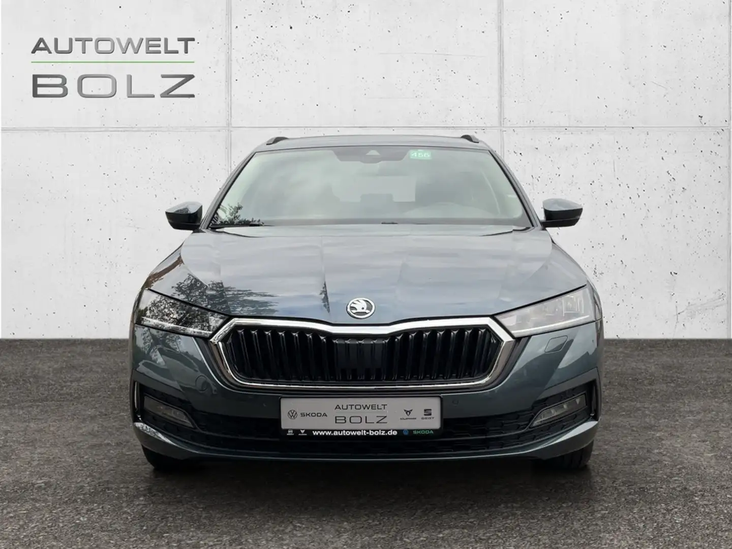 Skoda Octavia Combi Clever 2.0 TDI Navi Kamera Kessy D Grau - 2