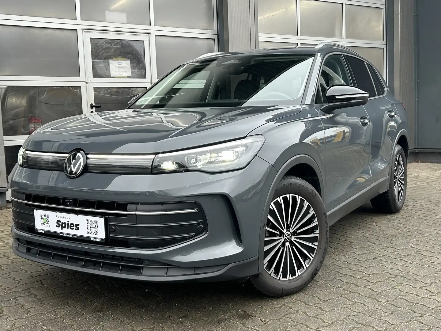 Volkswagen Tiguan 2.0 TDI Goal AHK LED Shz Navi ACC Gris - 2