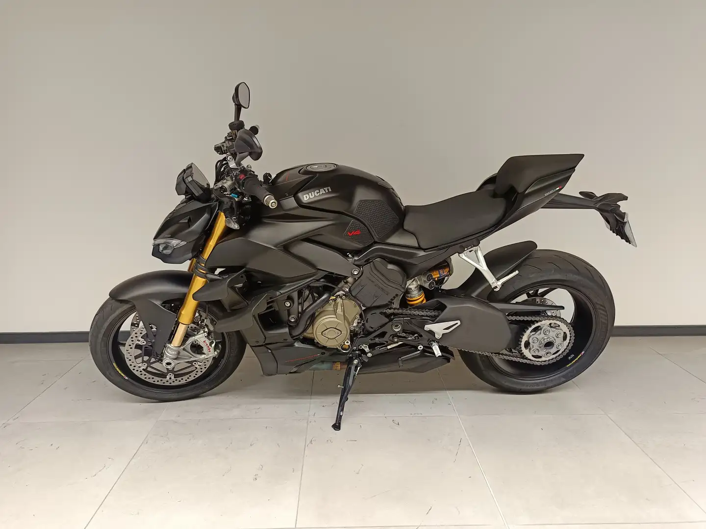 Ducati Streetfighter Чёрный - 1
