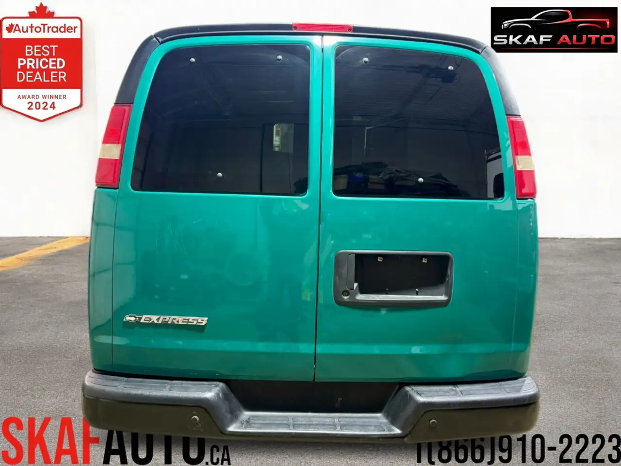 Chevrolet Express 3500 снимка Chevrolet Express 3500