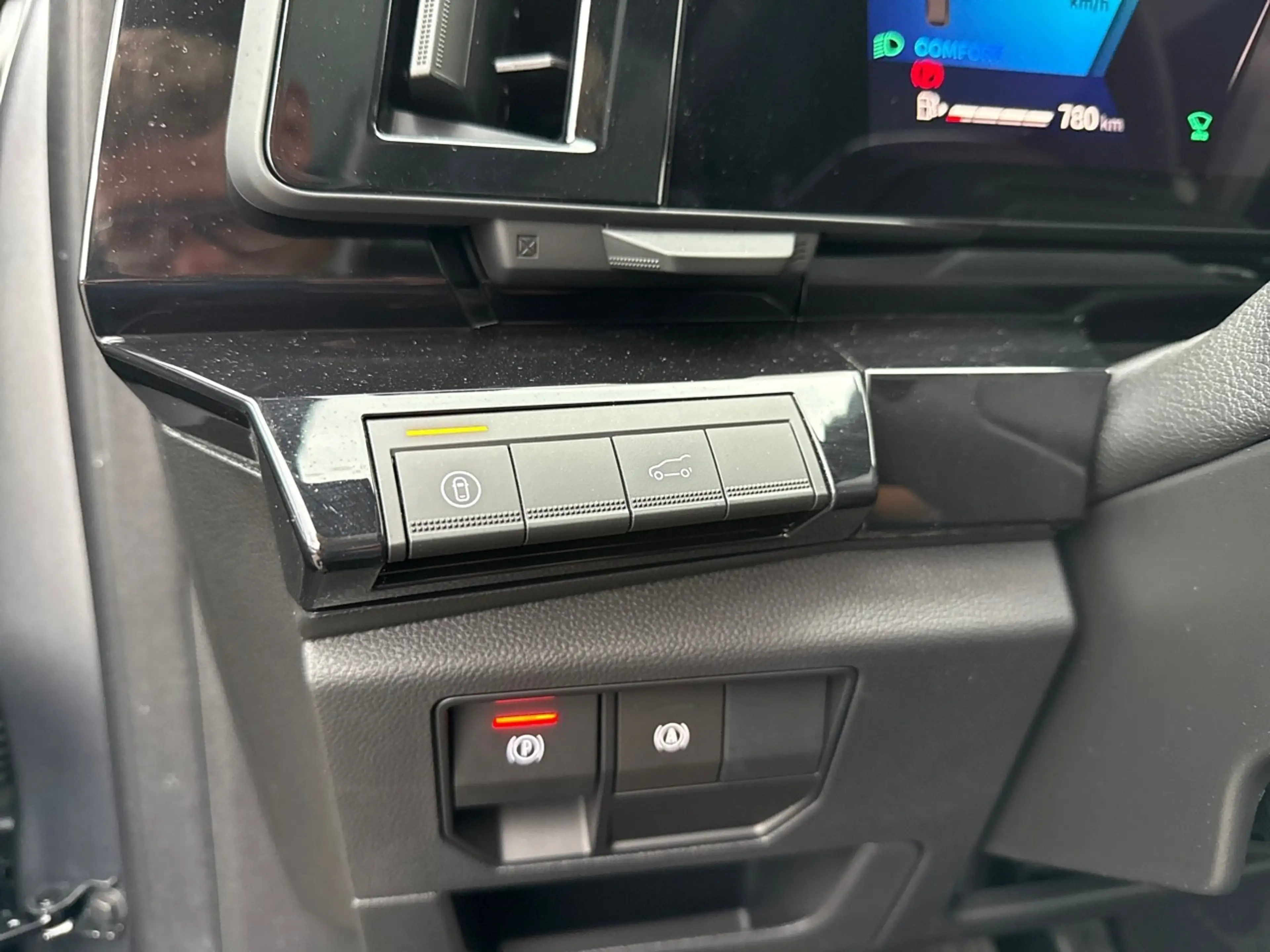 Renault Rafale 1.2 E-Tech full hybrid 200 techno ADAPT CRUISE / S — photo 13