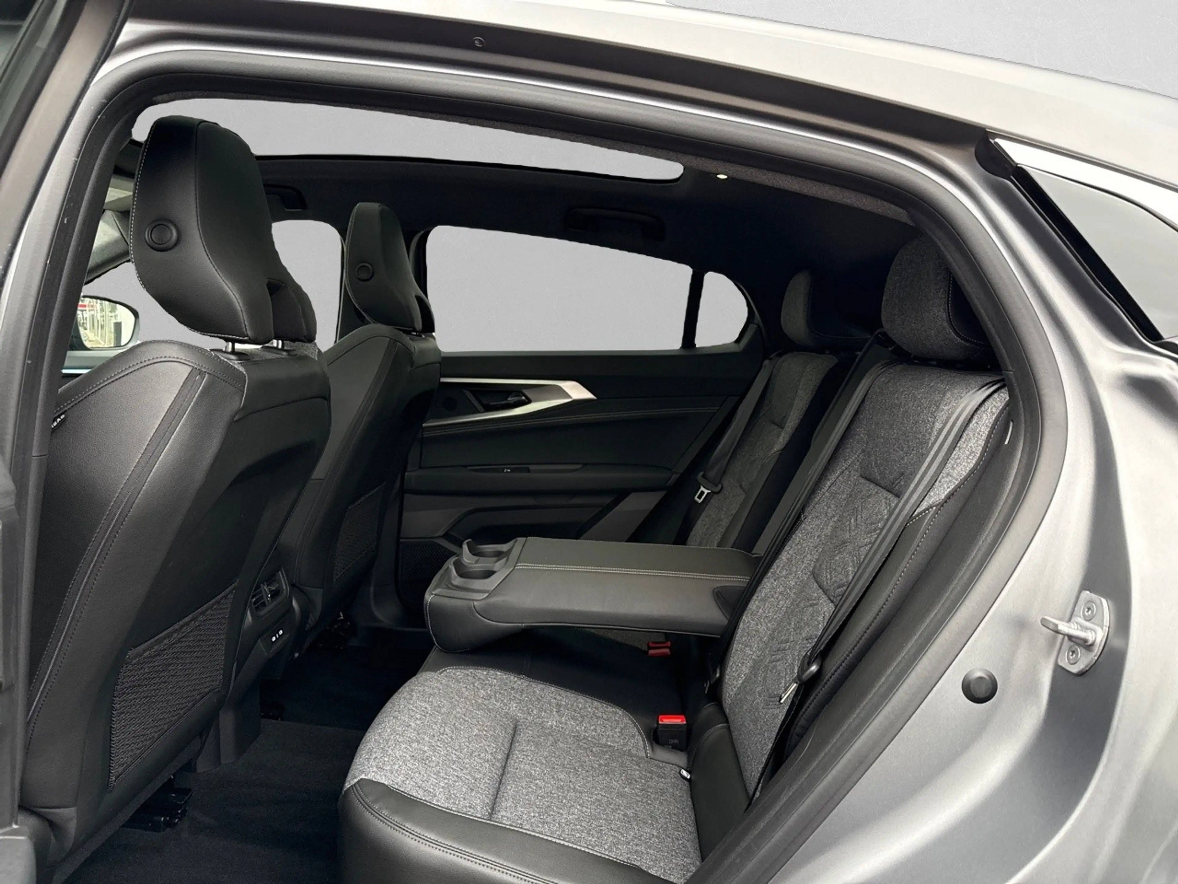 Renault Rafale 1.2 E-Tech full hybrid 200 techno ADAPT CRUISE / S — photo 10