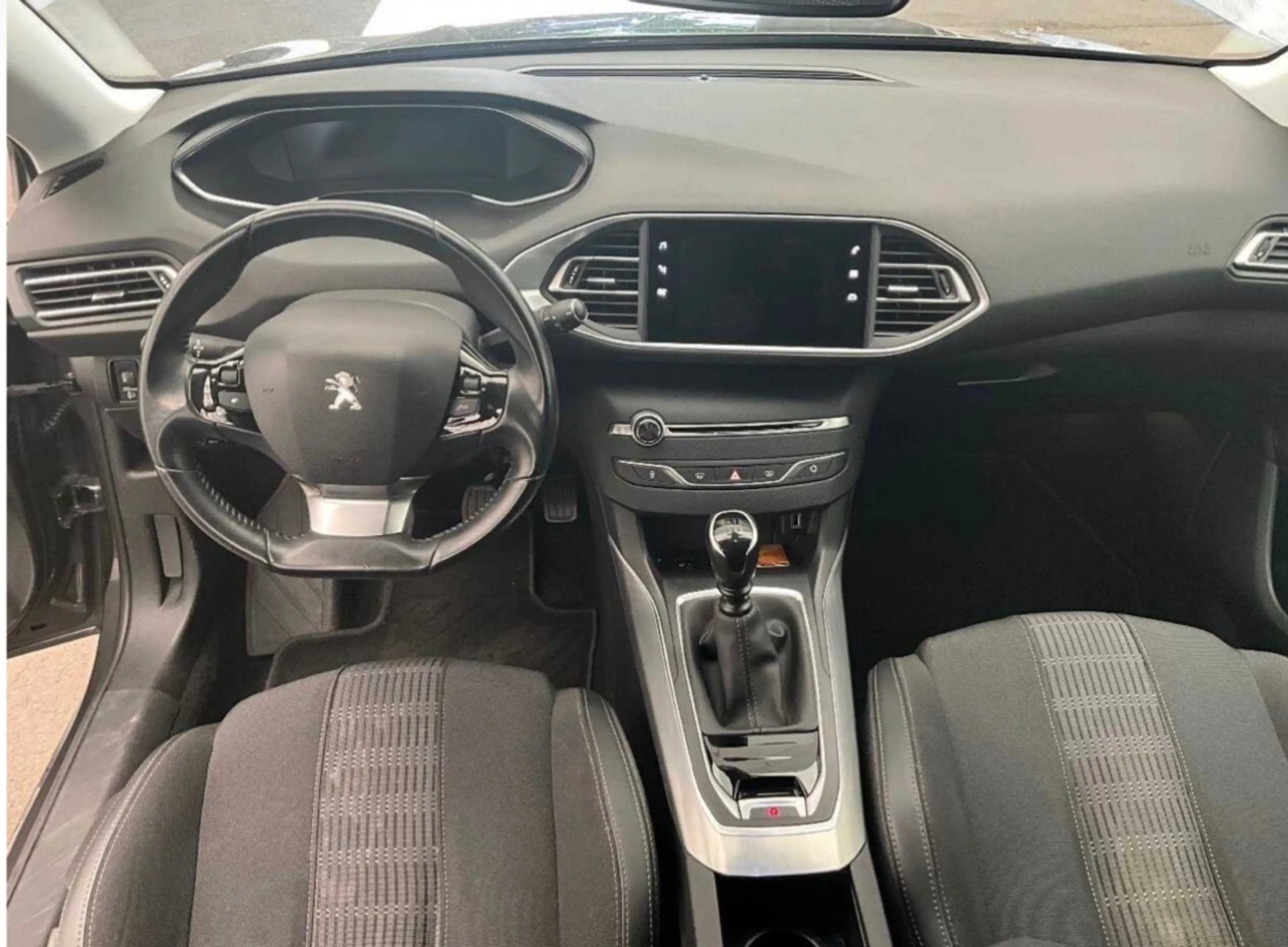 Peugeot 308 1.5 HDI Allure+1.HAND+NAVI+6 GANG+KLIMATRONIK+PDC+SHZ+AHK — photo 7