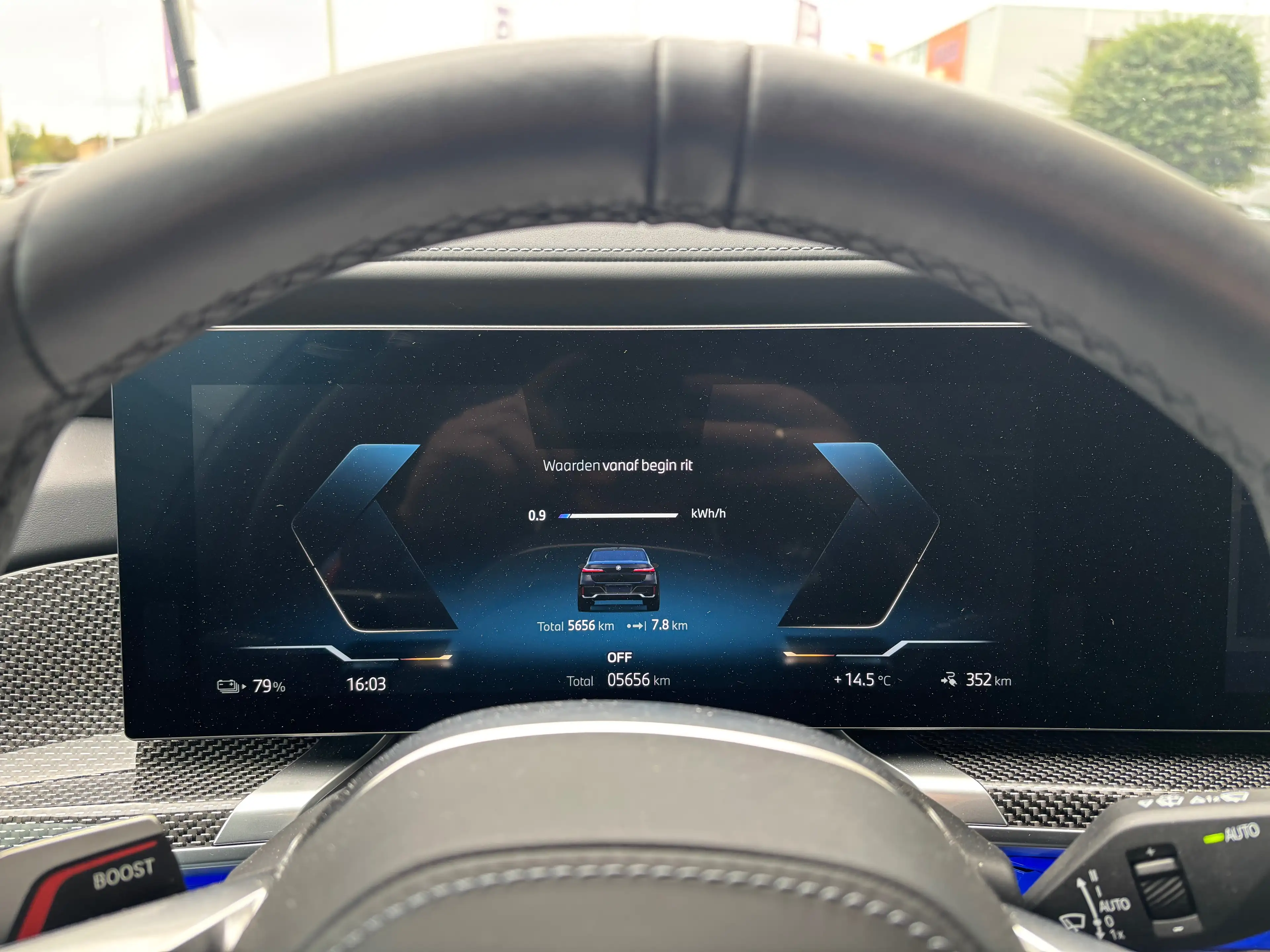 BMW i7 xDrive60 M Sport — photo 12