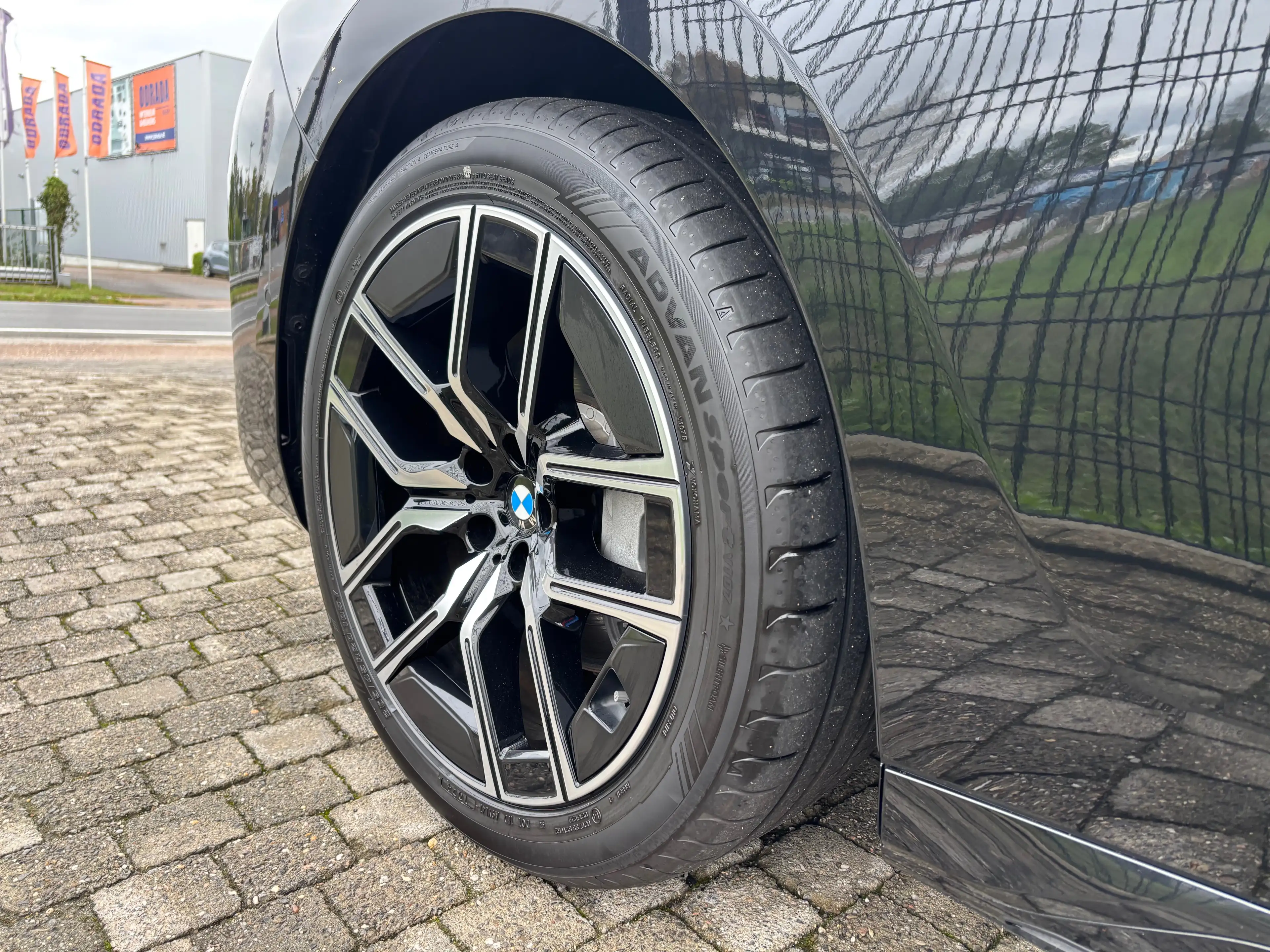 BMW i7 xDrive60 M Sport — photo 5