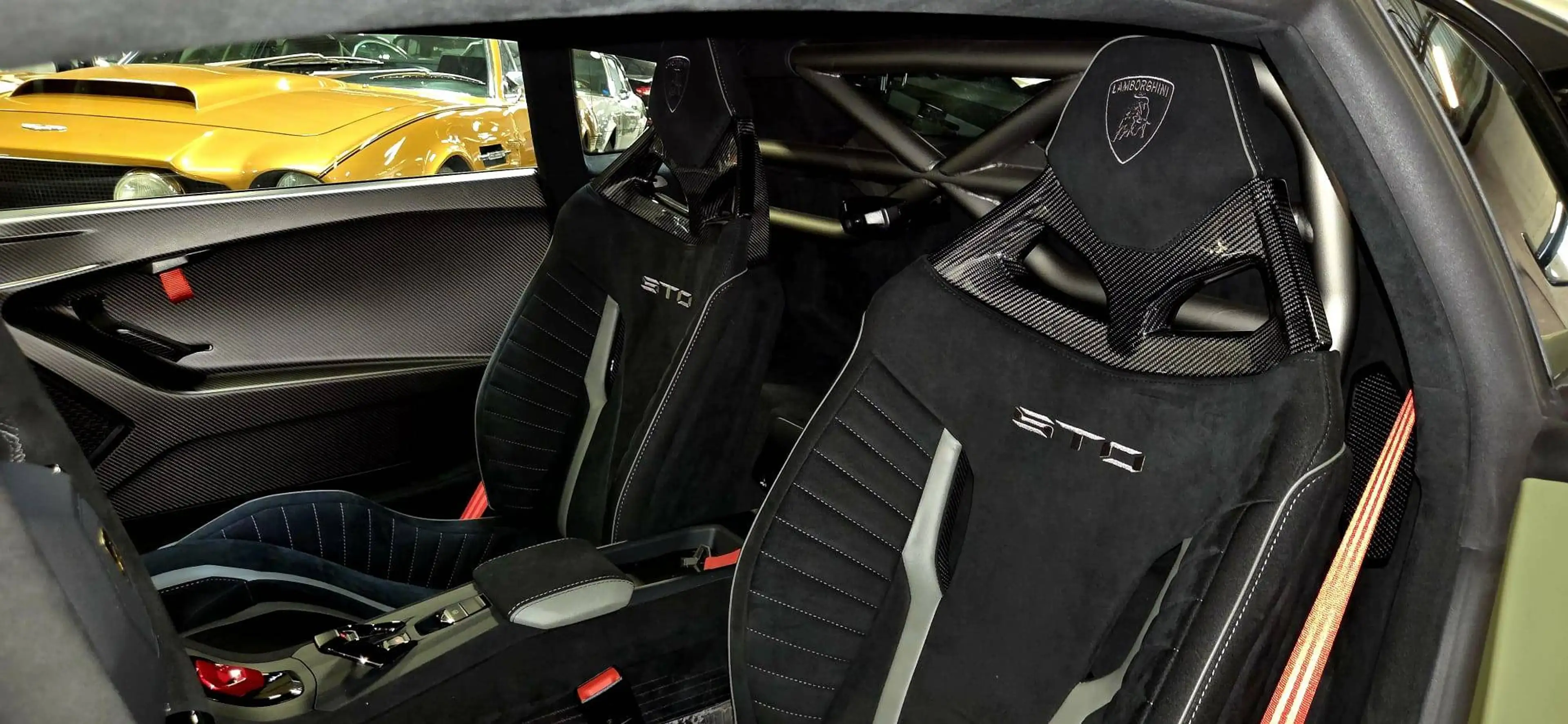 Lamborghini Huracán STO 5.2i V10 40v LP640-2 — photo 13