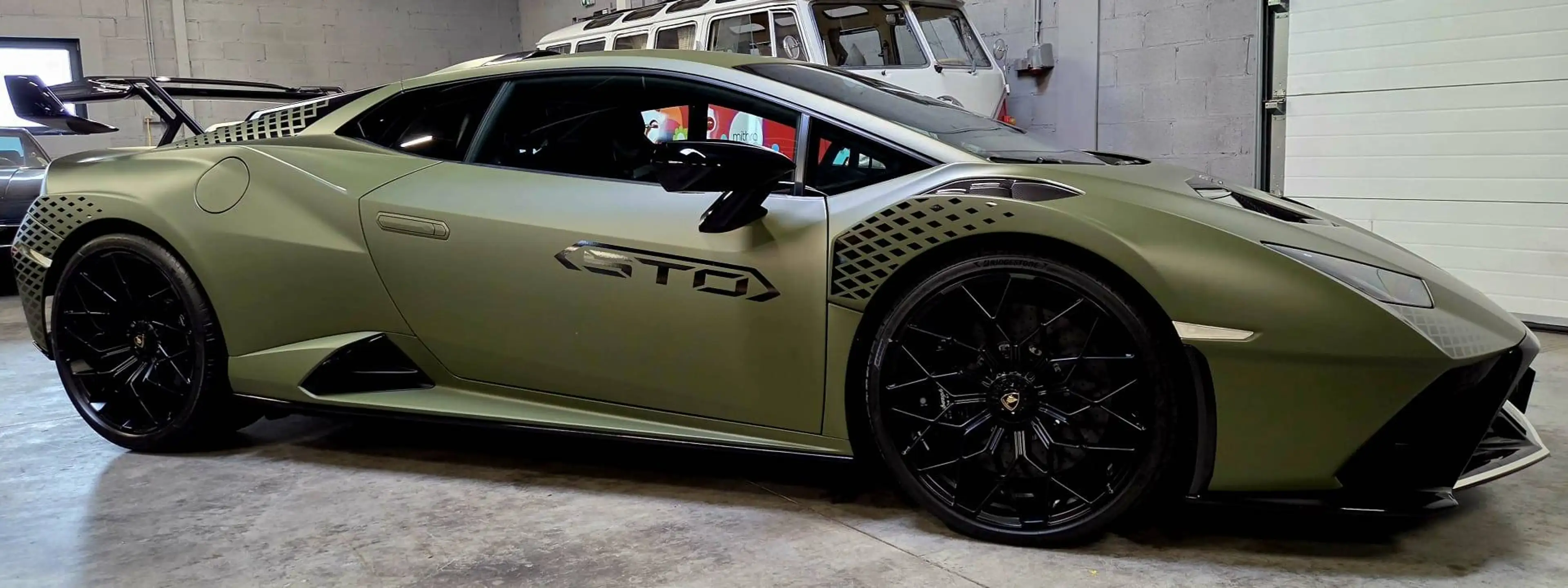 Lamborghini Huracán STO 5.2i V10 40v LP640-2 — photo 4