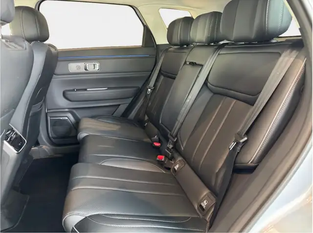 Jaecoo J7 view 10