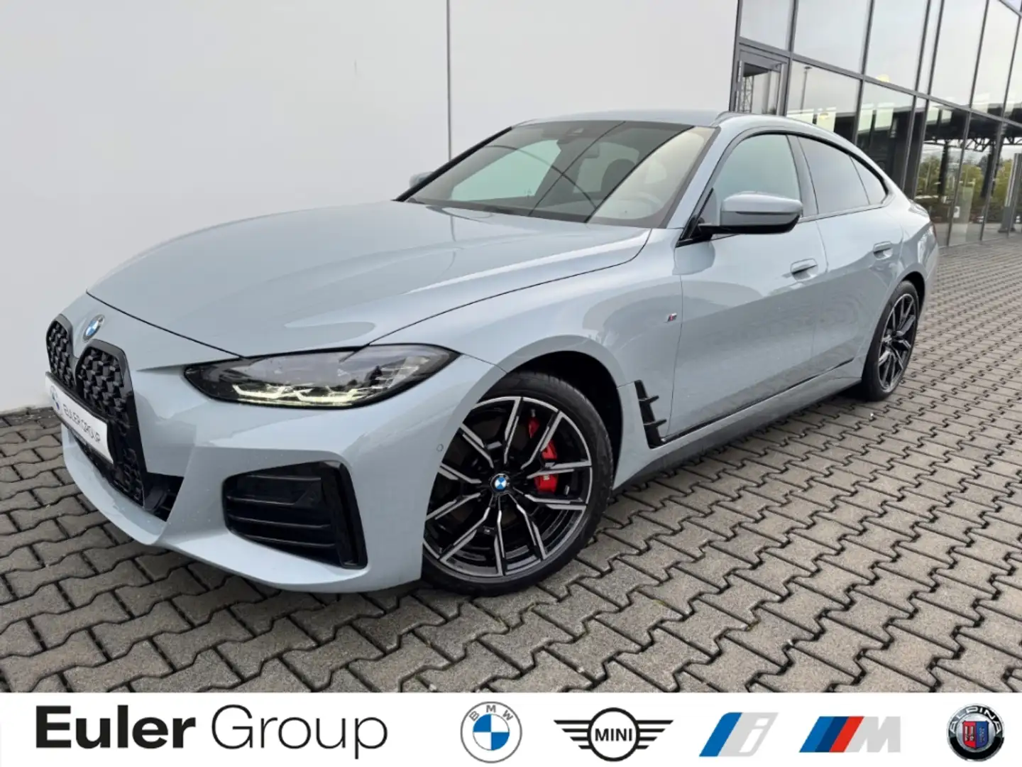 BMW 420 Gran Coupe iA M-Sport Sportpaket Navi Digitales Co Grau - 1