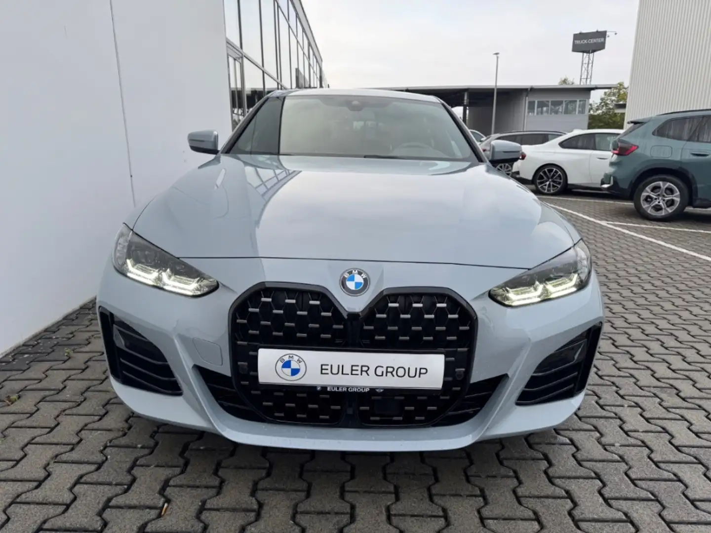BMW 420 Gran Coupe iA M-Sport Sportpaket Navi Digitales Co Grau - 2