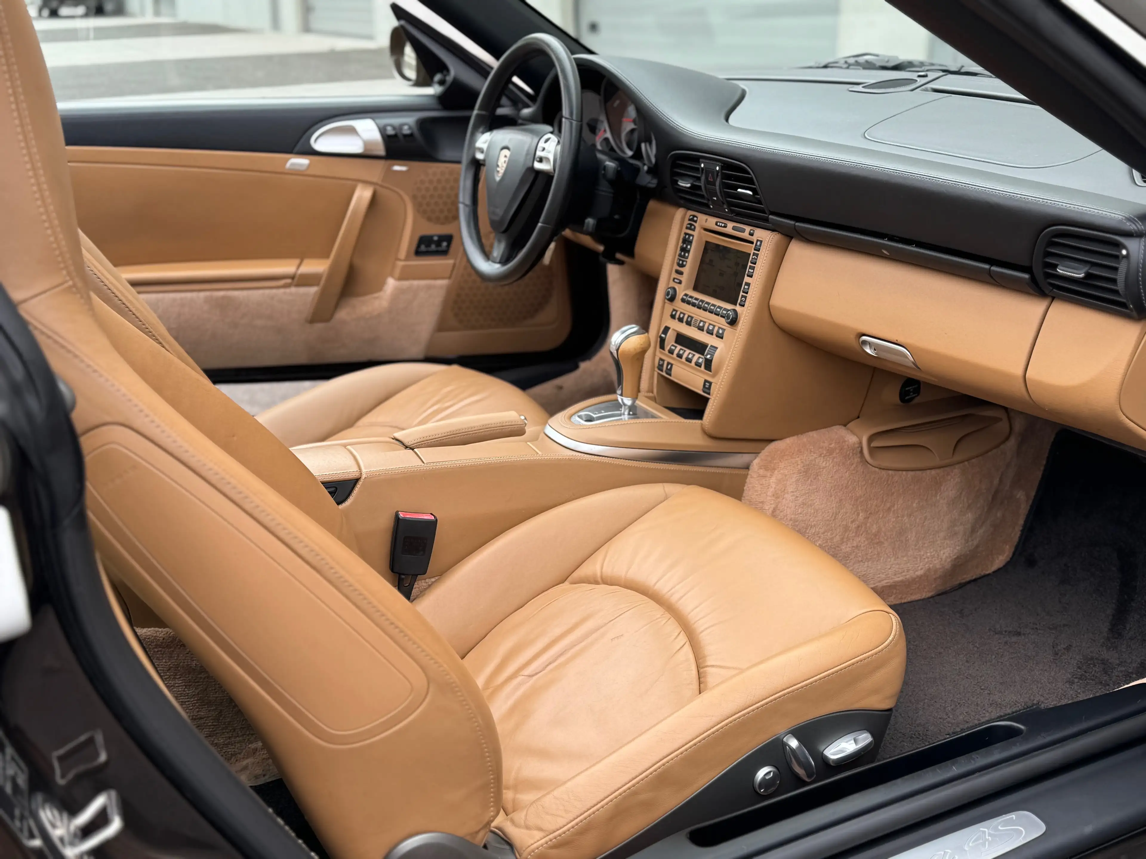Porsche 911 Targa 4S 3.8i Tiptronic Full Full Option Pano Cuir — photo 15