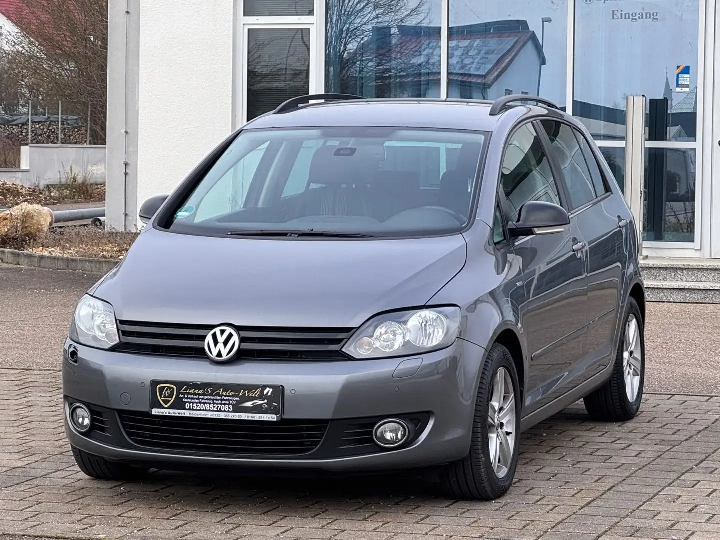 Volkswagen Golf Plus VI Match Euro5 Klima Sitzheizung AHK Grau - 2