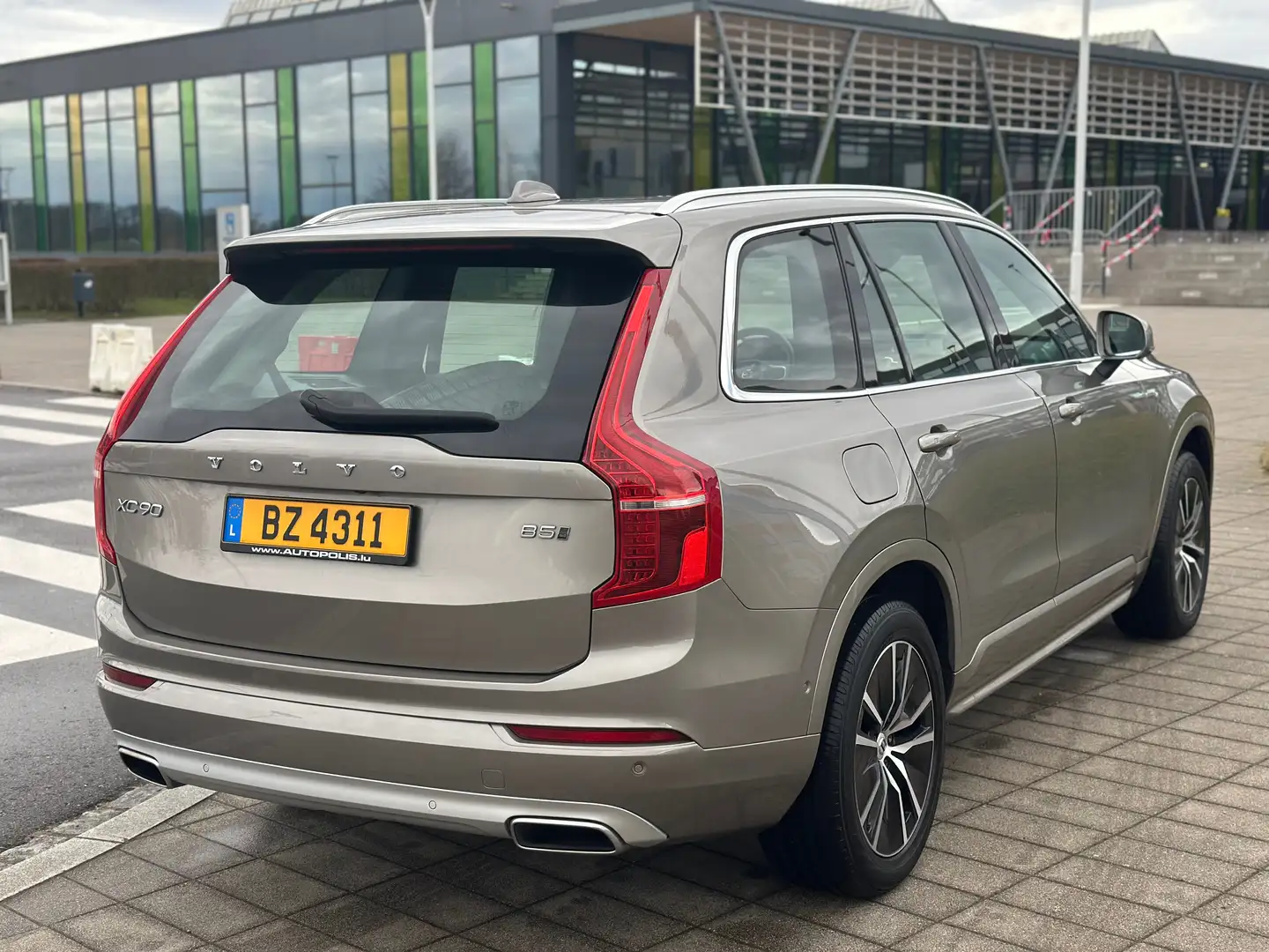Volvo XC90 Gris - 2
