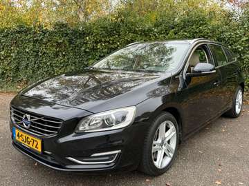 D6 AWD Plug-in-Hybrid Summum