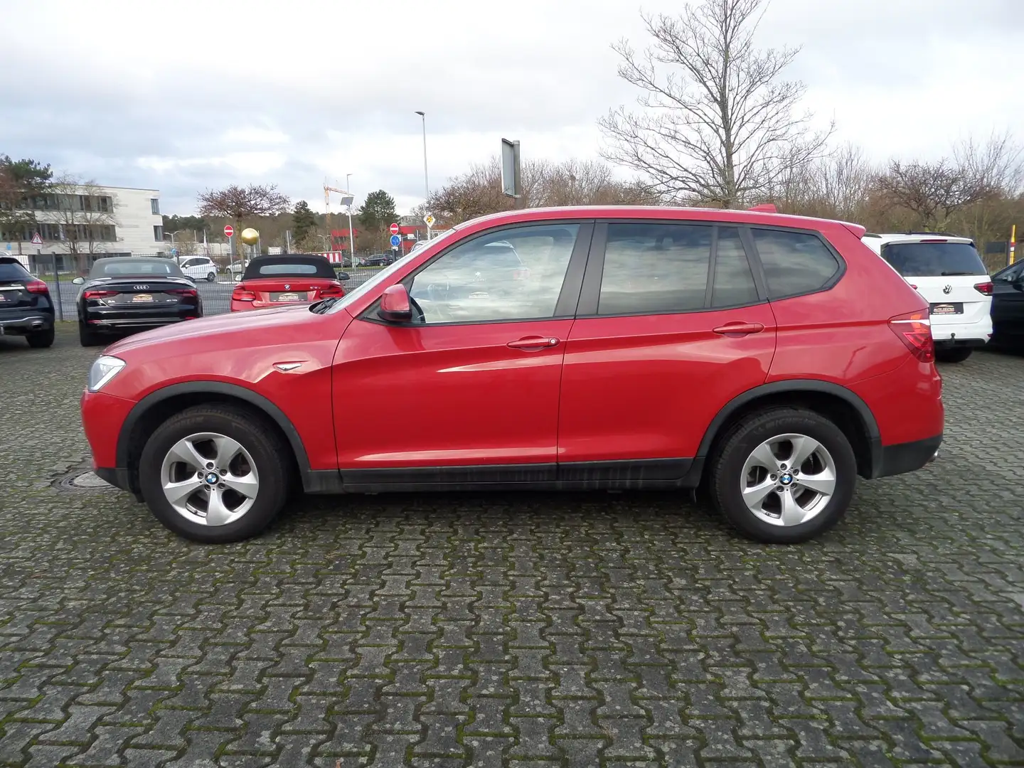 BMW X3 xDrive 20 d+Service-NEU+1.Hand+TOP ZUSTAND Rouge - 1