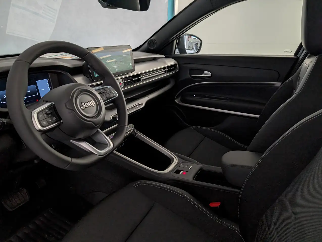 Jeep Avenger 1.2 TURBO E-HYBRID 110CV EDCT6 SUMMIT FREEDOM - TETTO 12