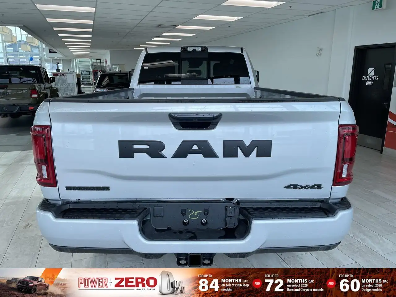 RAM 3500 снимка RAM 3500