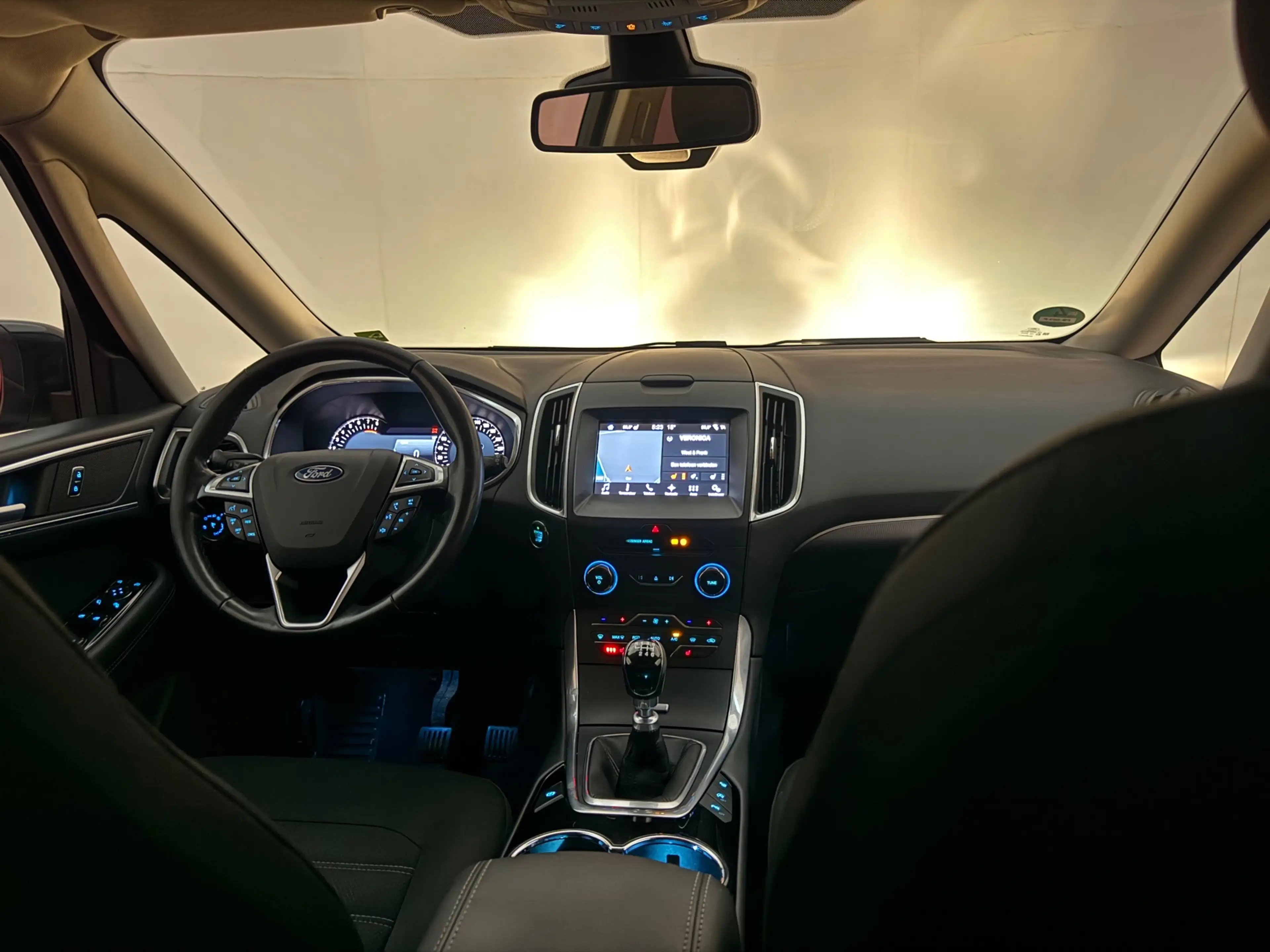 Ford Galaxy 1.5 Titanium 7P Trekhaak — photo 7