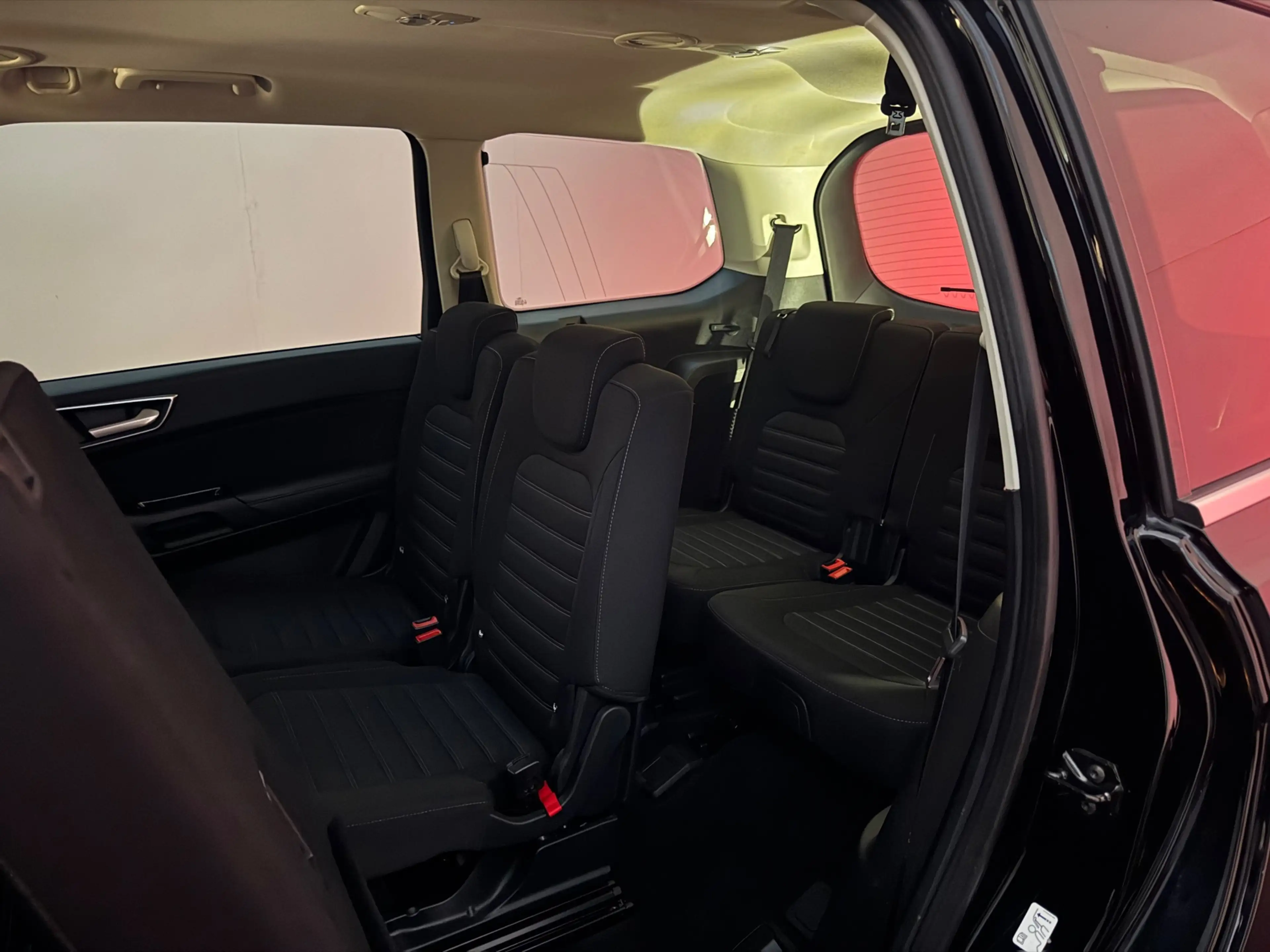 Ford Galaxy 1.5 Titanium 7P Trekhaak — photo 11