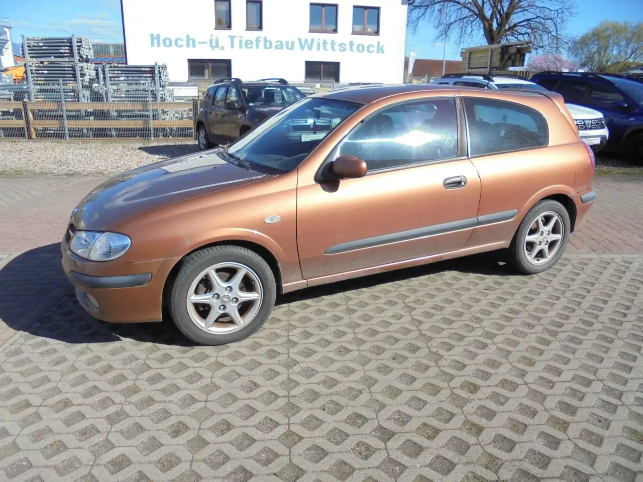 Nissan Almera Visia, foto 4