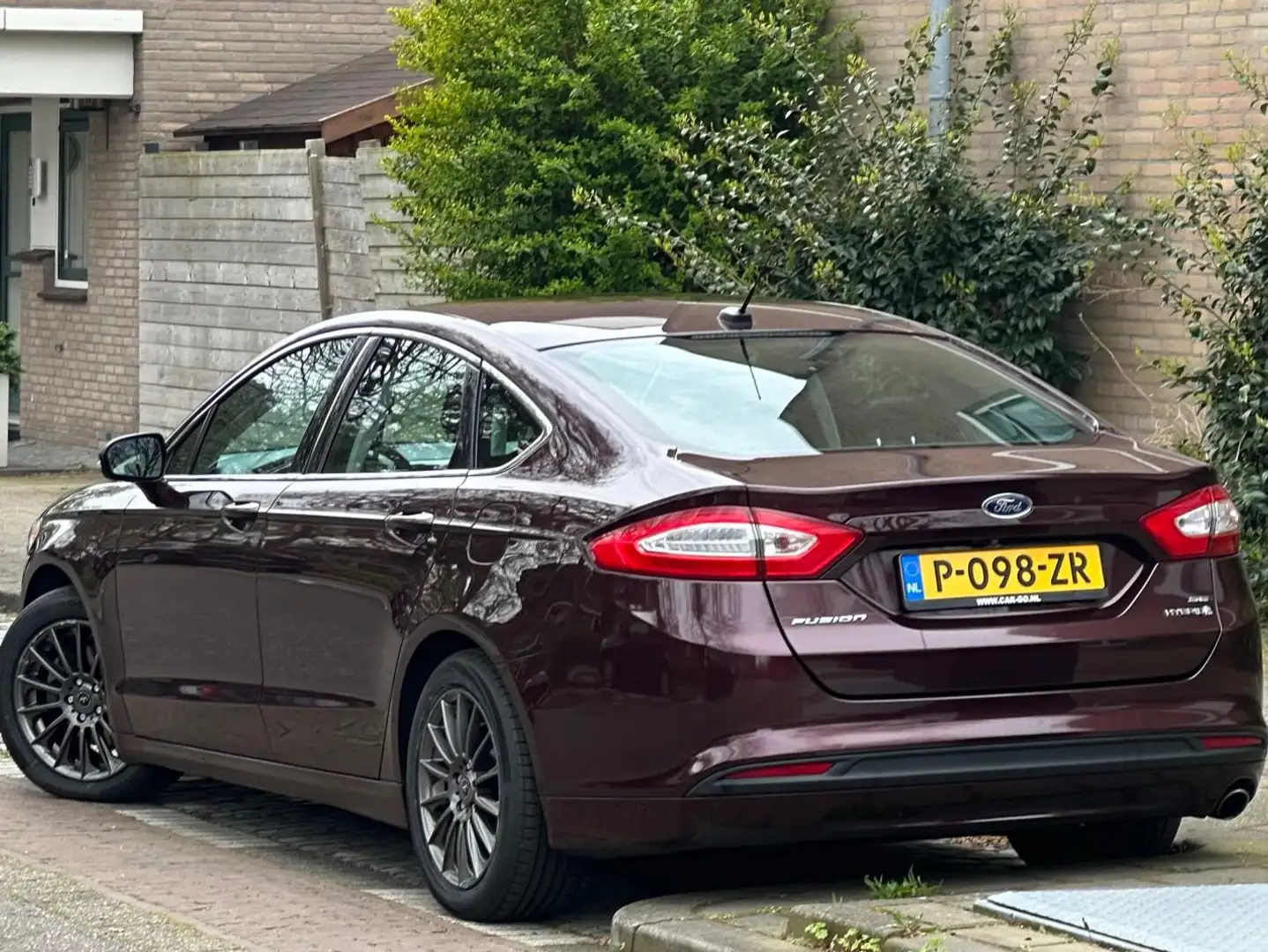 Ford Fusion Fusion hybrid - 2