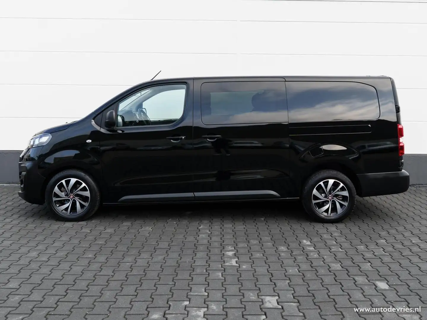 Fiat Scudo Bestel 2.0 MultiJet 180pk L3 Automaat DC Business Noir - 2