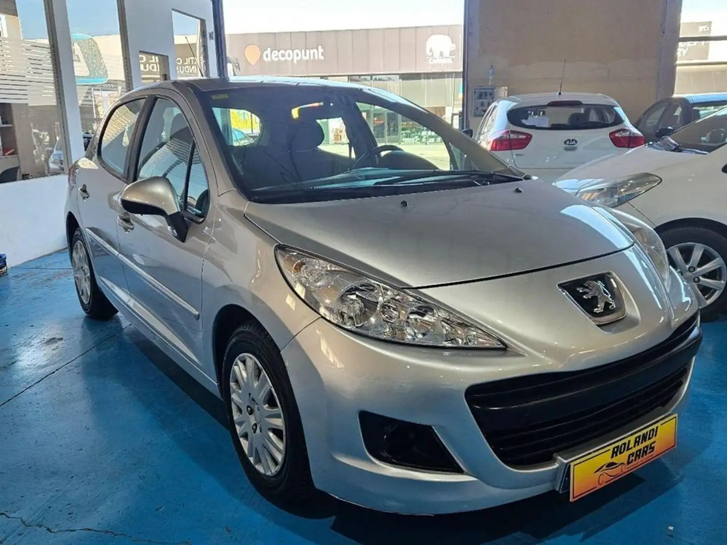 Peugeot 207 1.4i Active Gris - 2