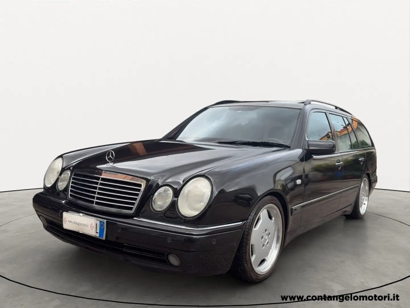 Mercedes-Benz E 55 cat S.W. AMG Чорний - 1