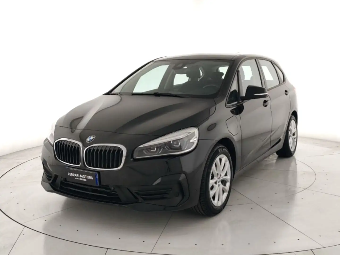 BMW 225 xe Active Tourer iPerformance Business auto Zwart - 1