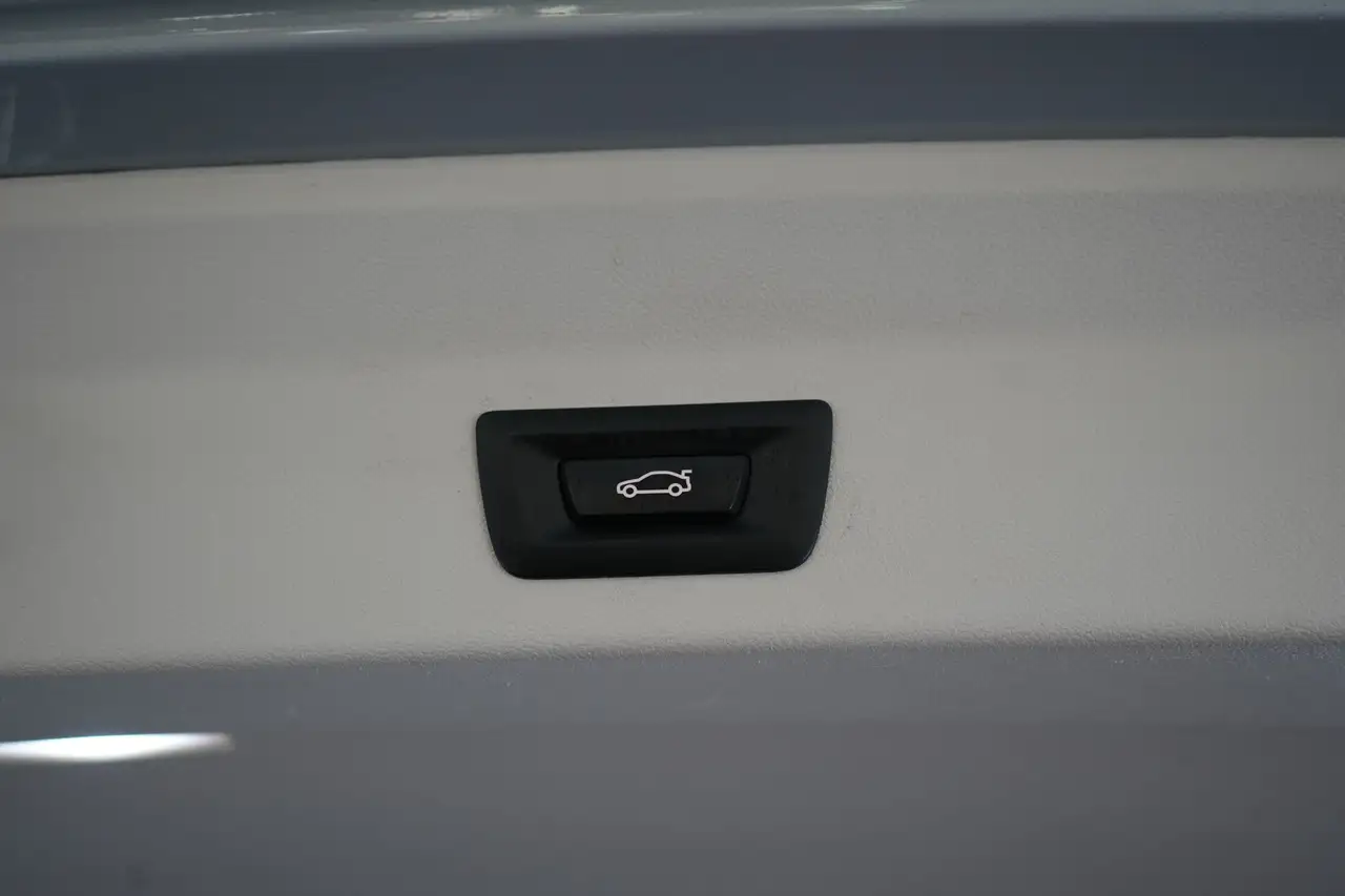 BMW X3 2.0 sDrive18dA LEDER/CUIR LED GPS PDC Verw. Zetels, миниатюра 22