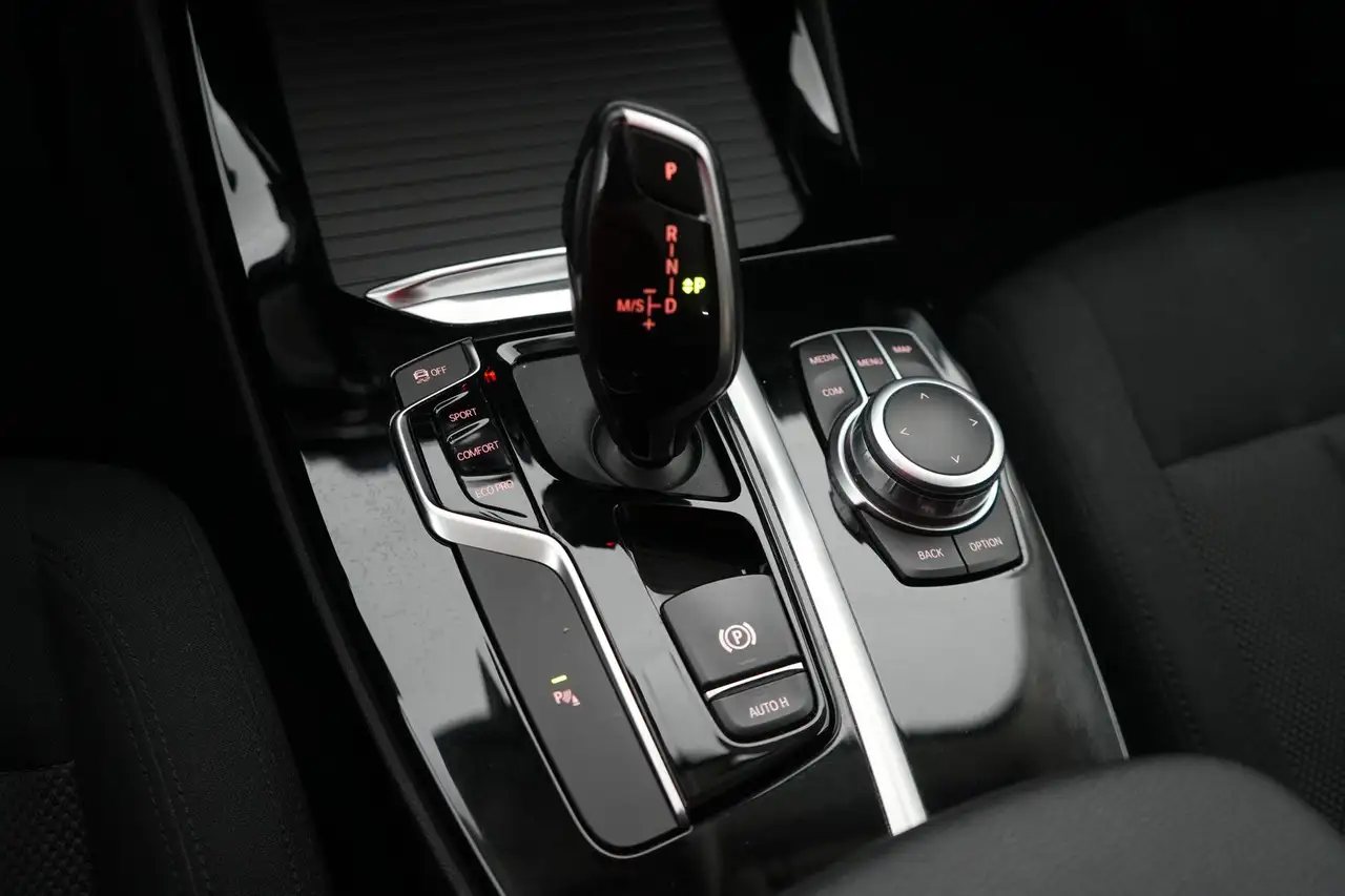 BMW X3 2.0 sDrive18dA LEDER/CUIR LED GPS PDC Verw. Zetels, миниатюра 16
