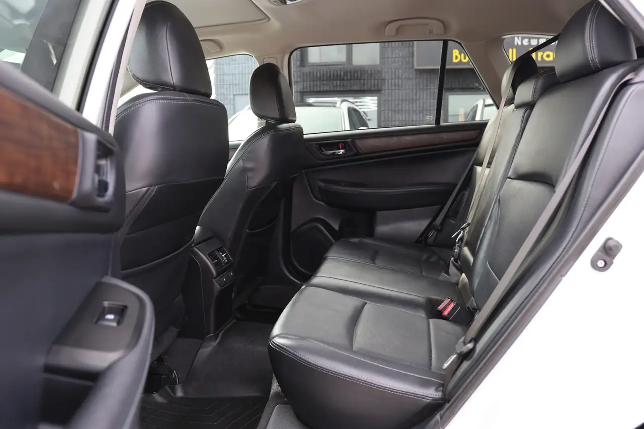 Subaru OUTBACK снимка Subaru OUTBACK