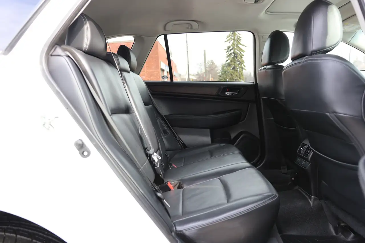 Subaru OUTBACK снимка Subaru OUTBACK