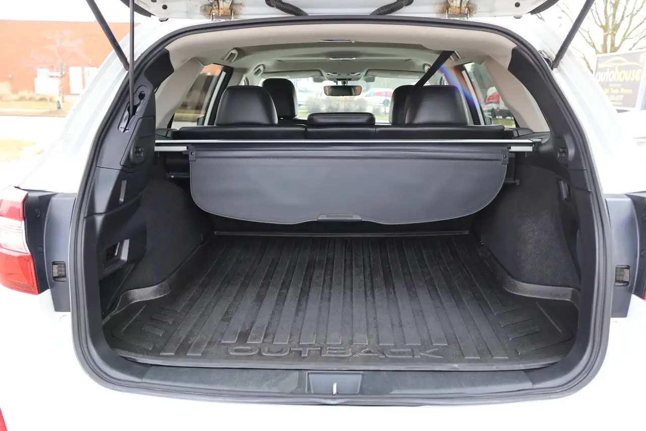 Subaru OUTBACK снимка Subaru OUTBACK